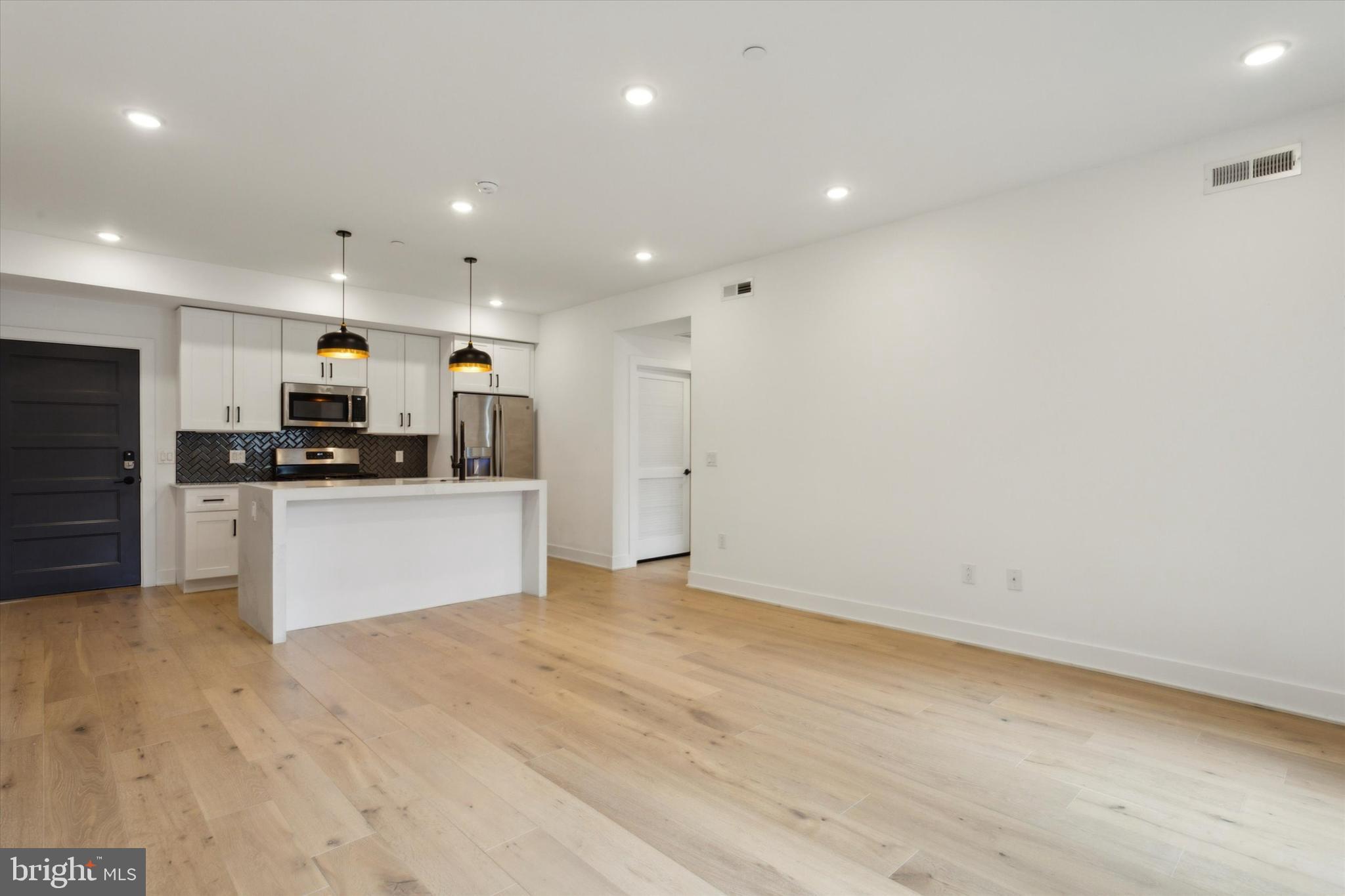 FISHTOWN - Residential Lease