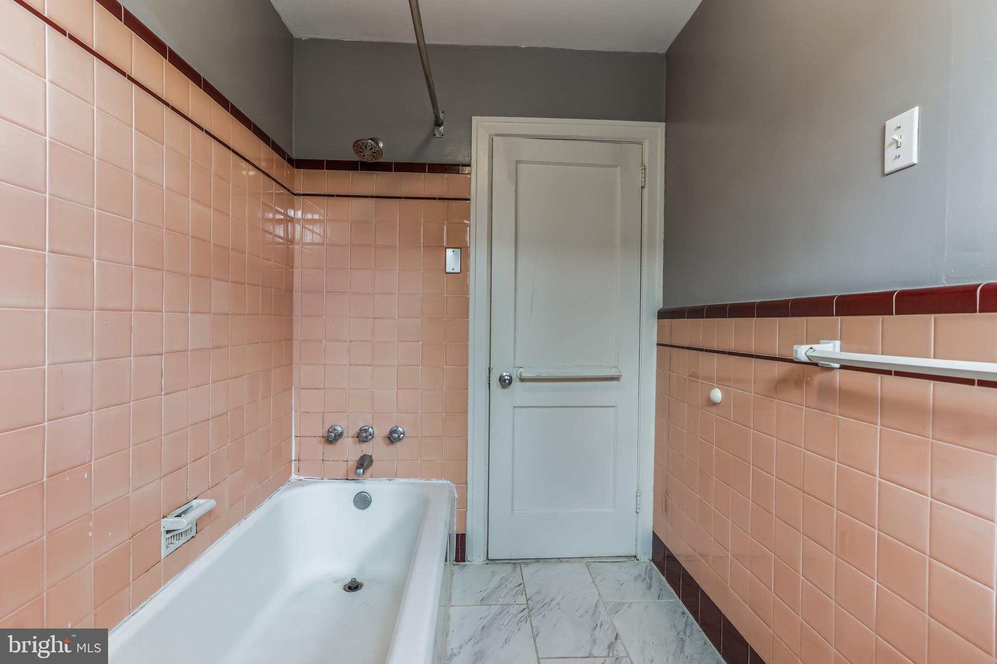 PASSYUNK SQUARE - Residential Lease