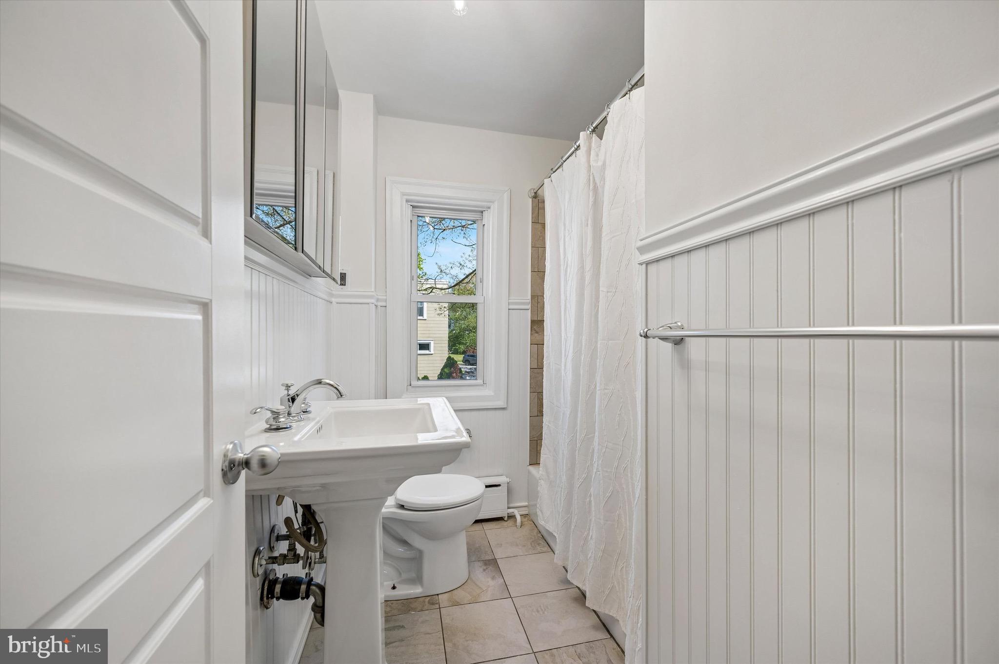 ARDMORE PARK - Residential