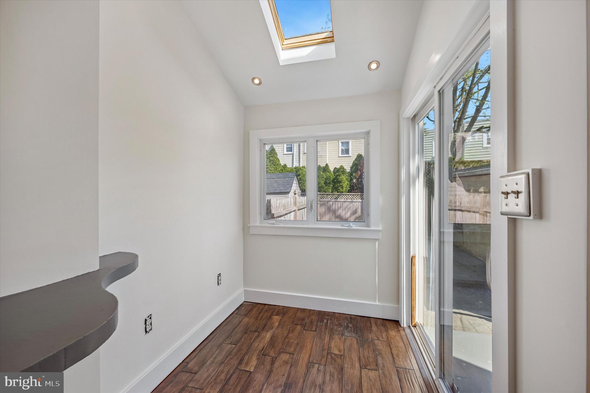 ARDMORE PARK - Residential