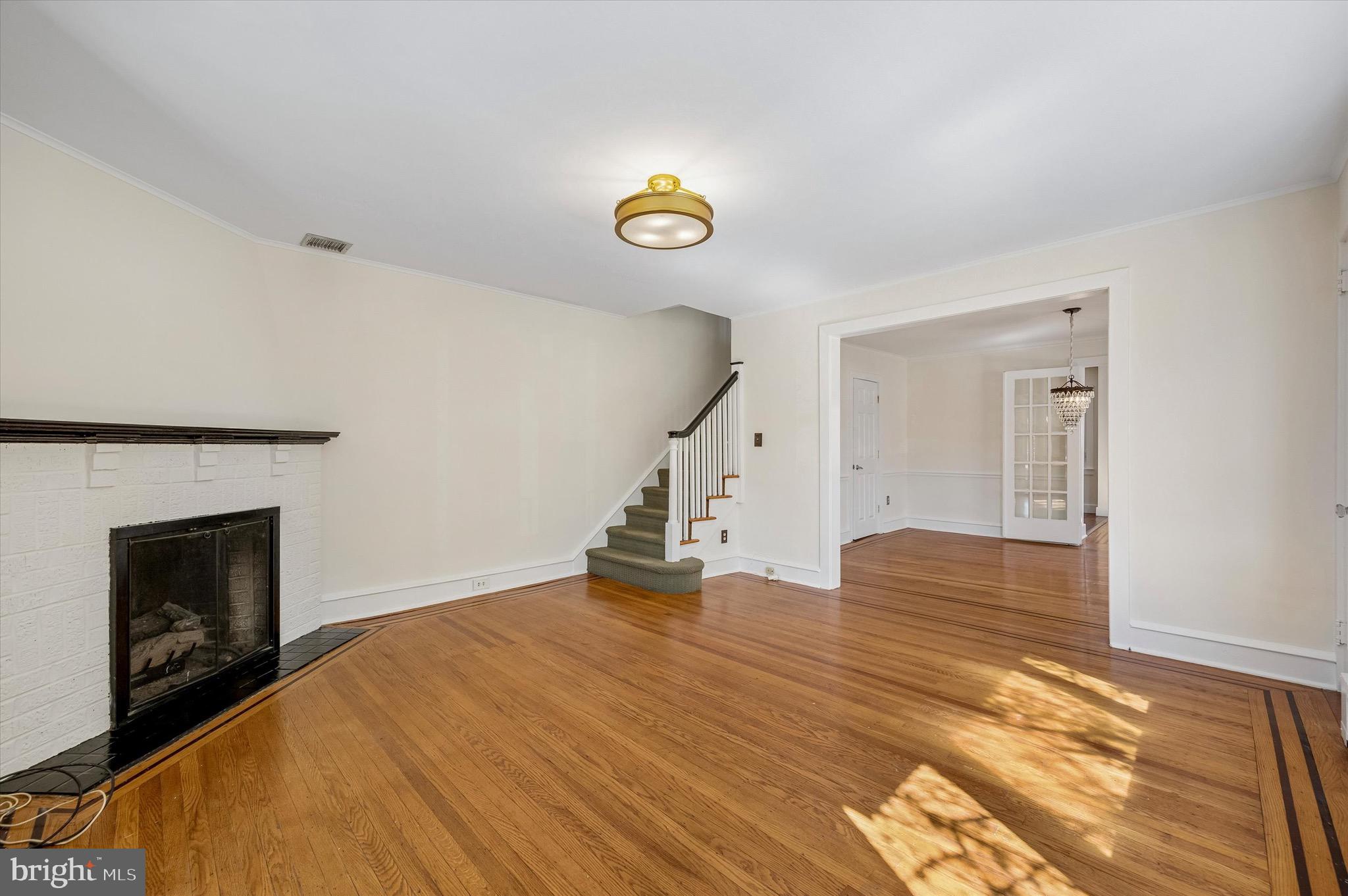 ARDMORE PARK - Residential