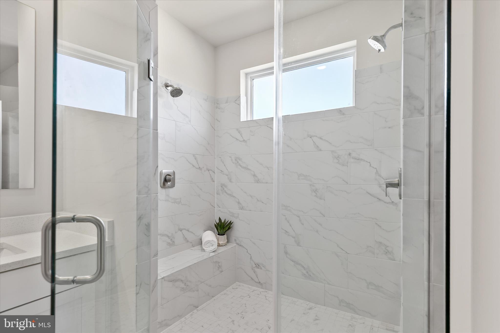 MILOS HAVEN - Residential