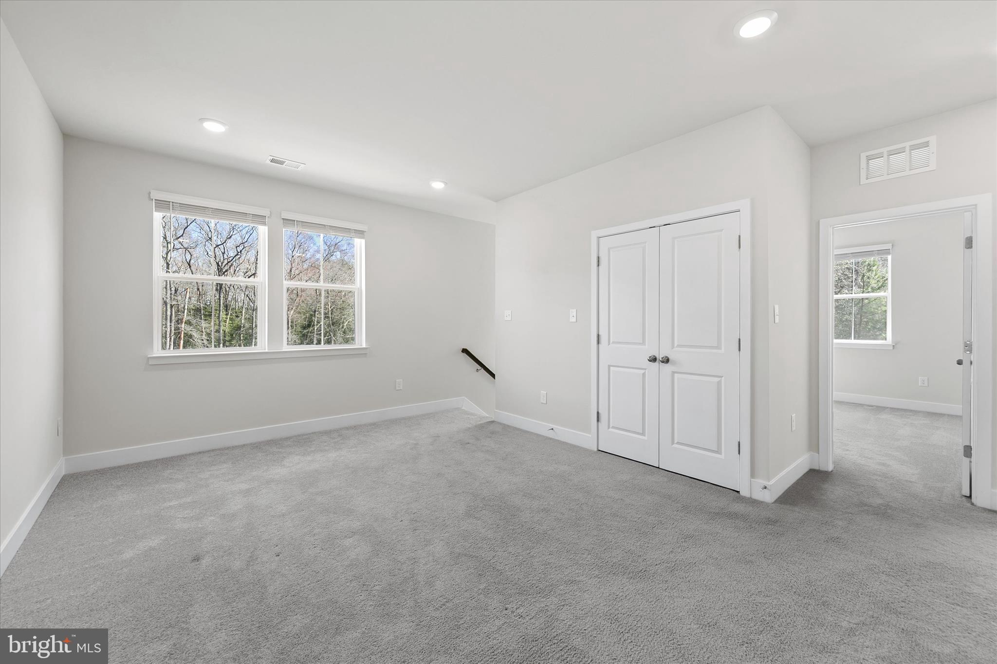 MILOS HAVEN - Residential