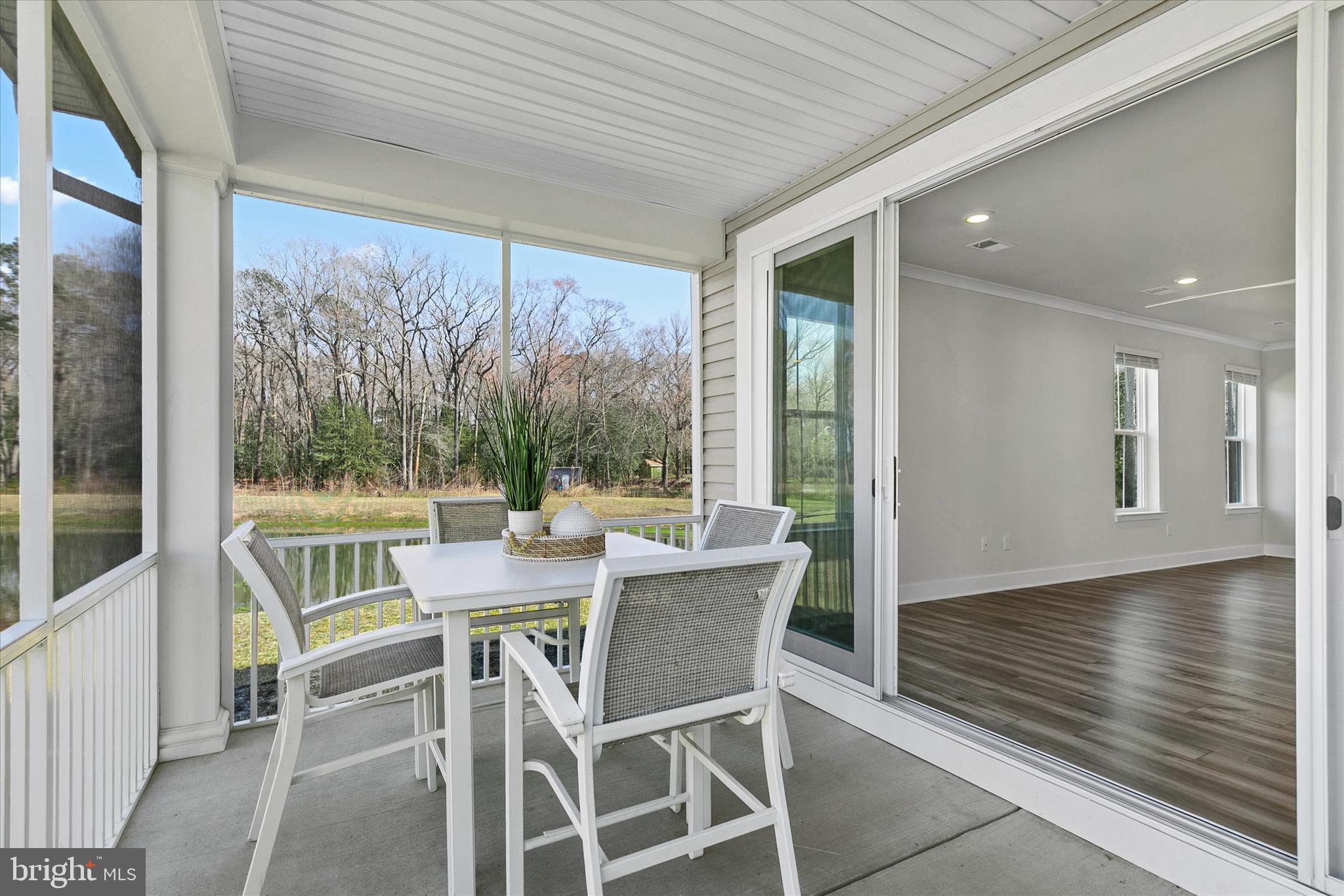 MILOS HAVEN - Residential