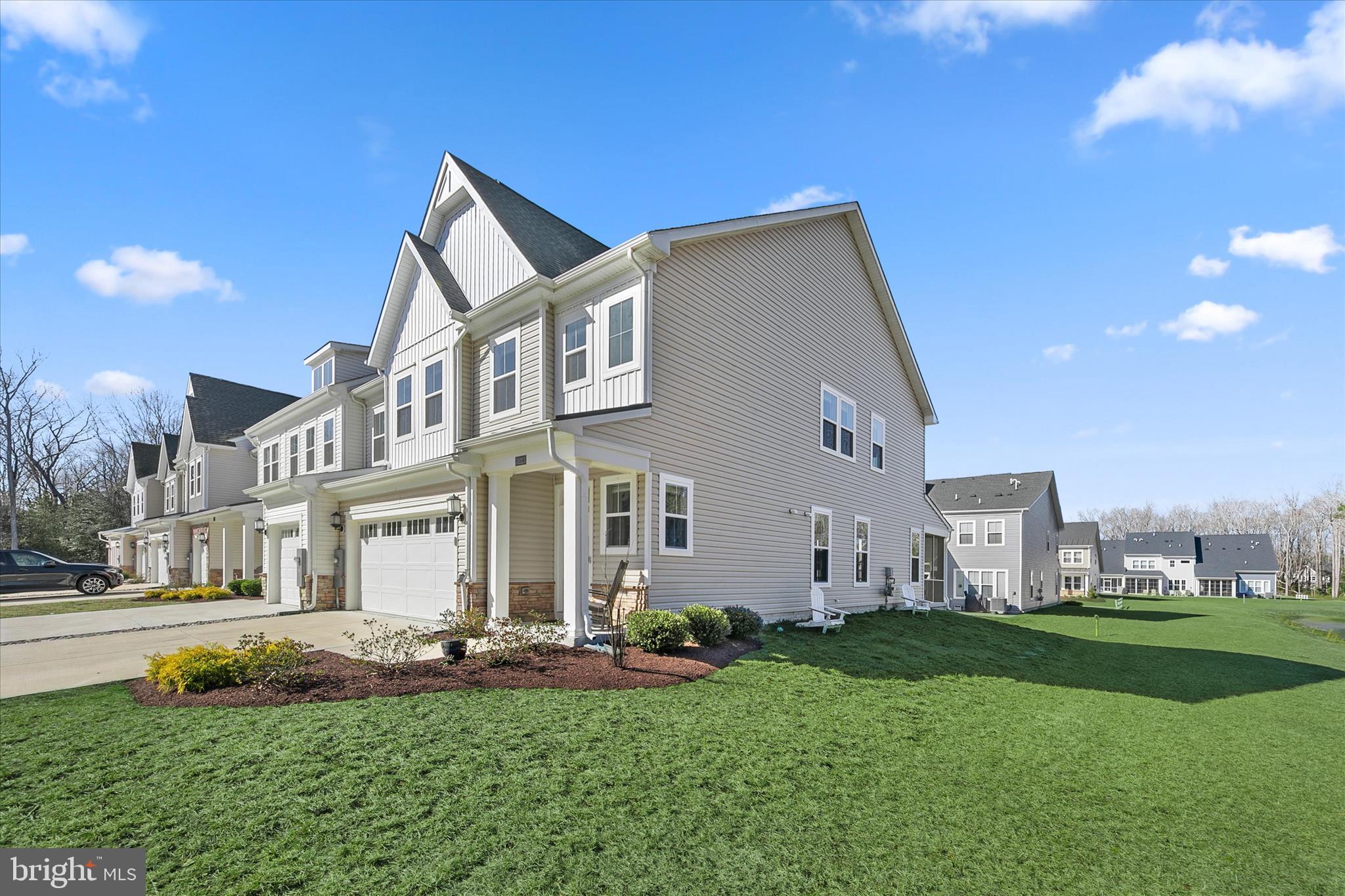 MILOS HAVEN - Residential