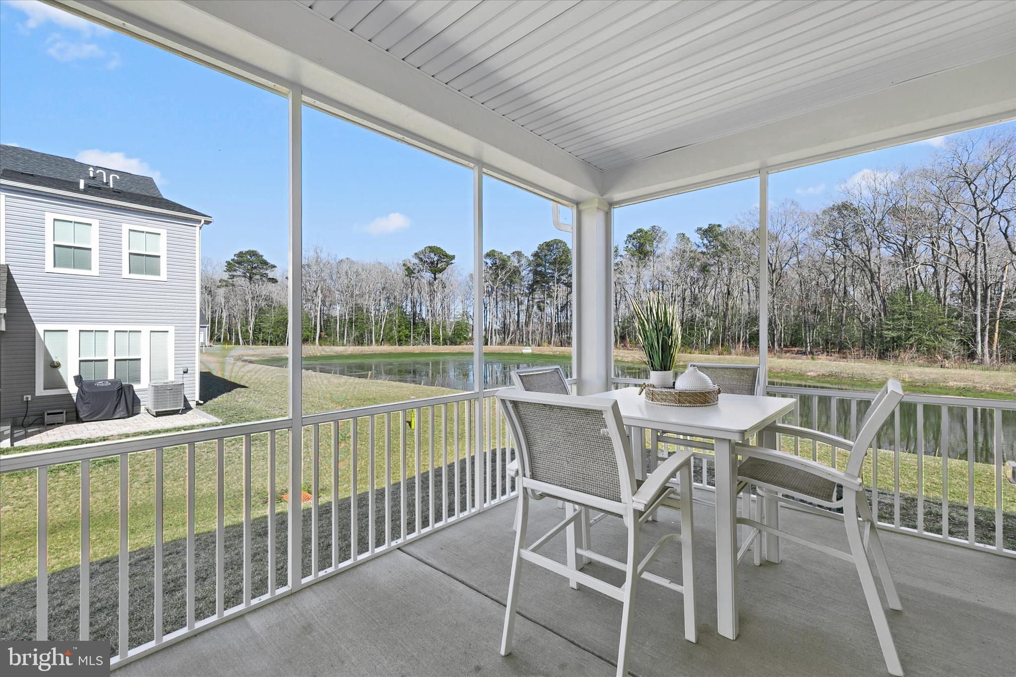 MILOS HAVEN - Residential