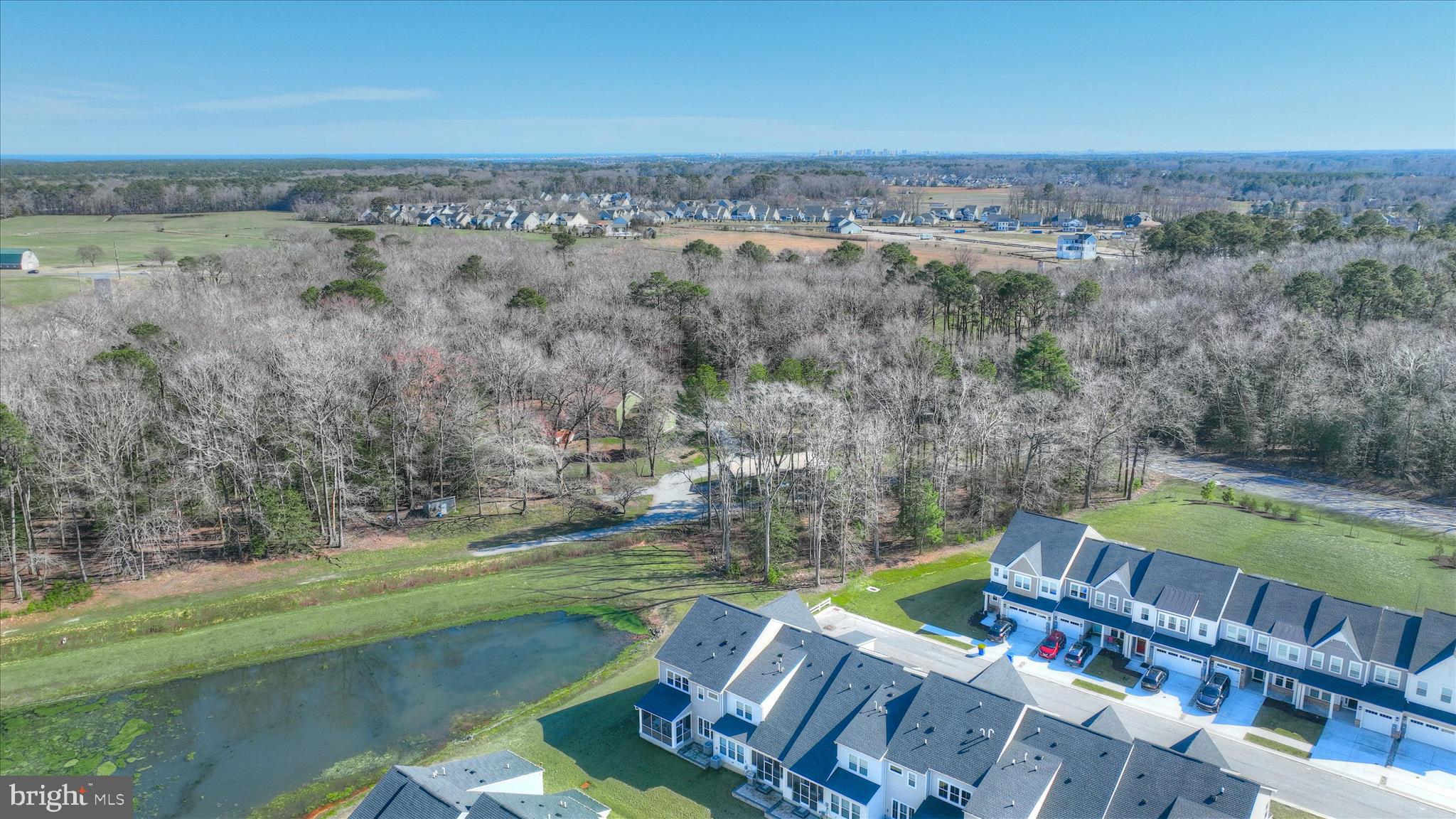 MILOS HAVEN - Residential