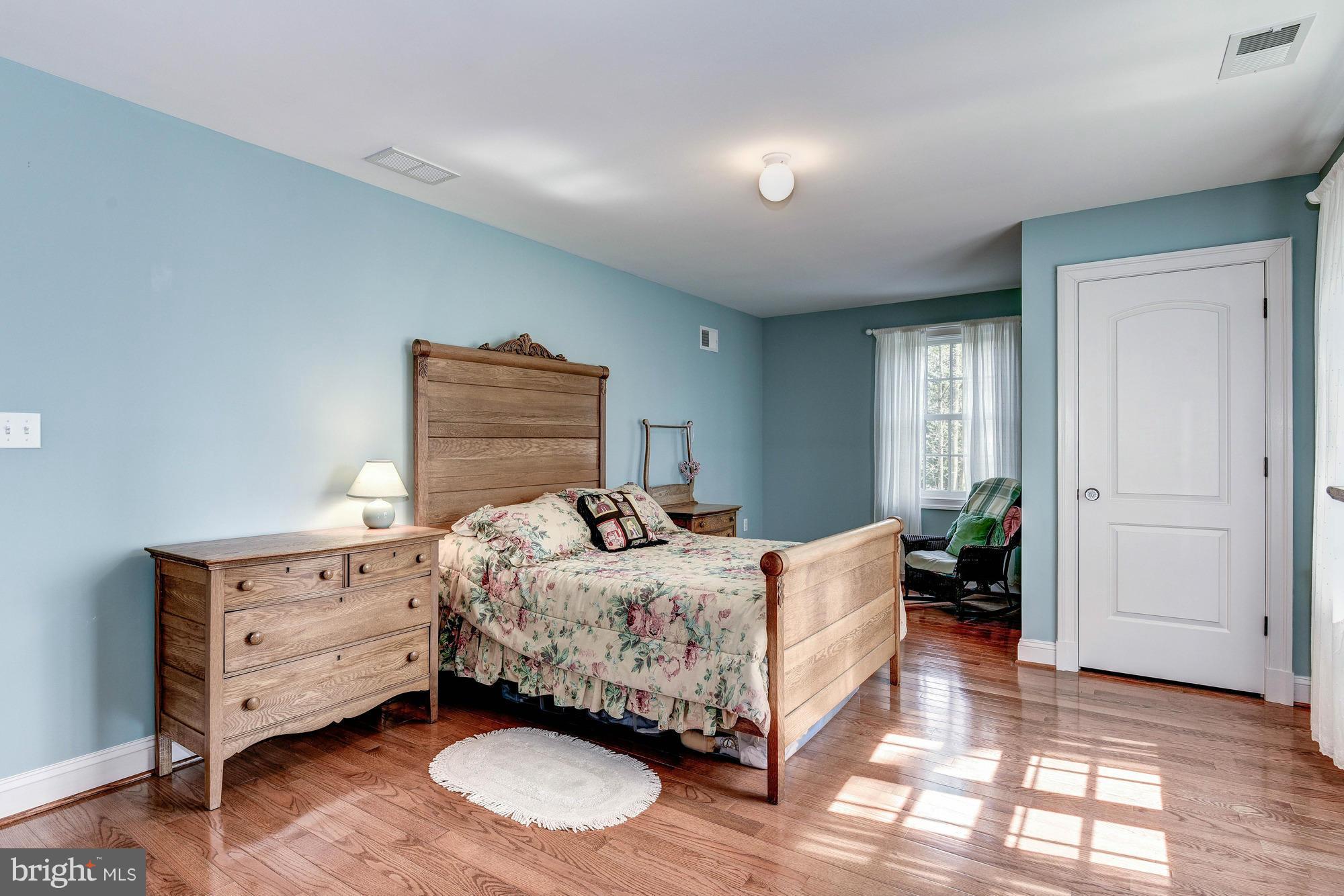 MANOR PARK - Residential