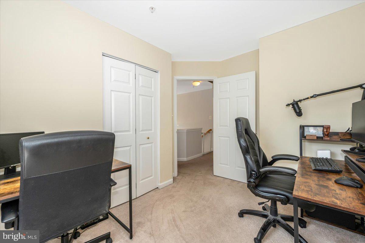 SPRING RIDGE - Residential