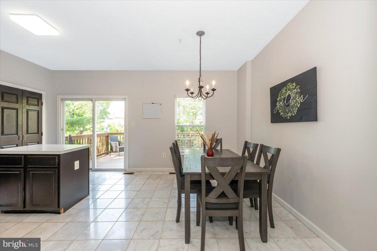 SPRING RIDGE - Residential