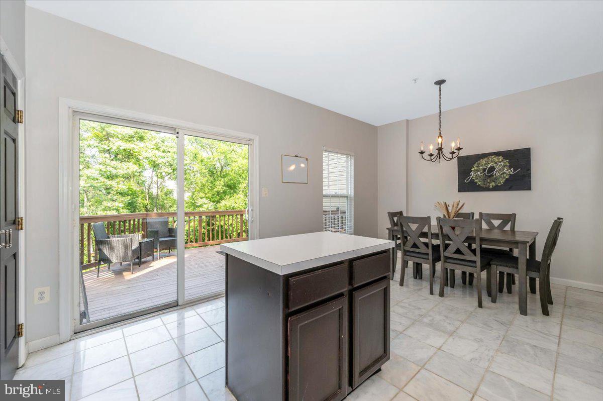 SPRING RIDGE - Residential