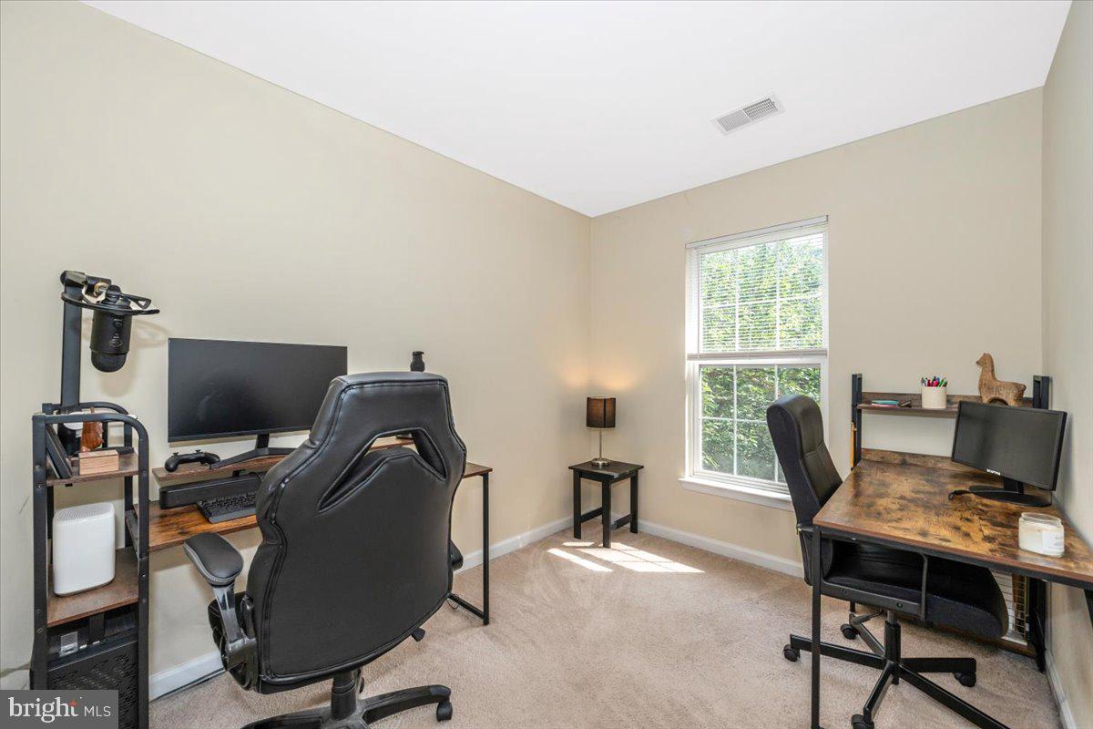 SPRING RIDGE - Residential