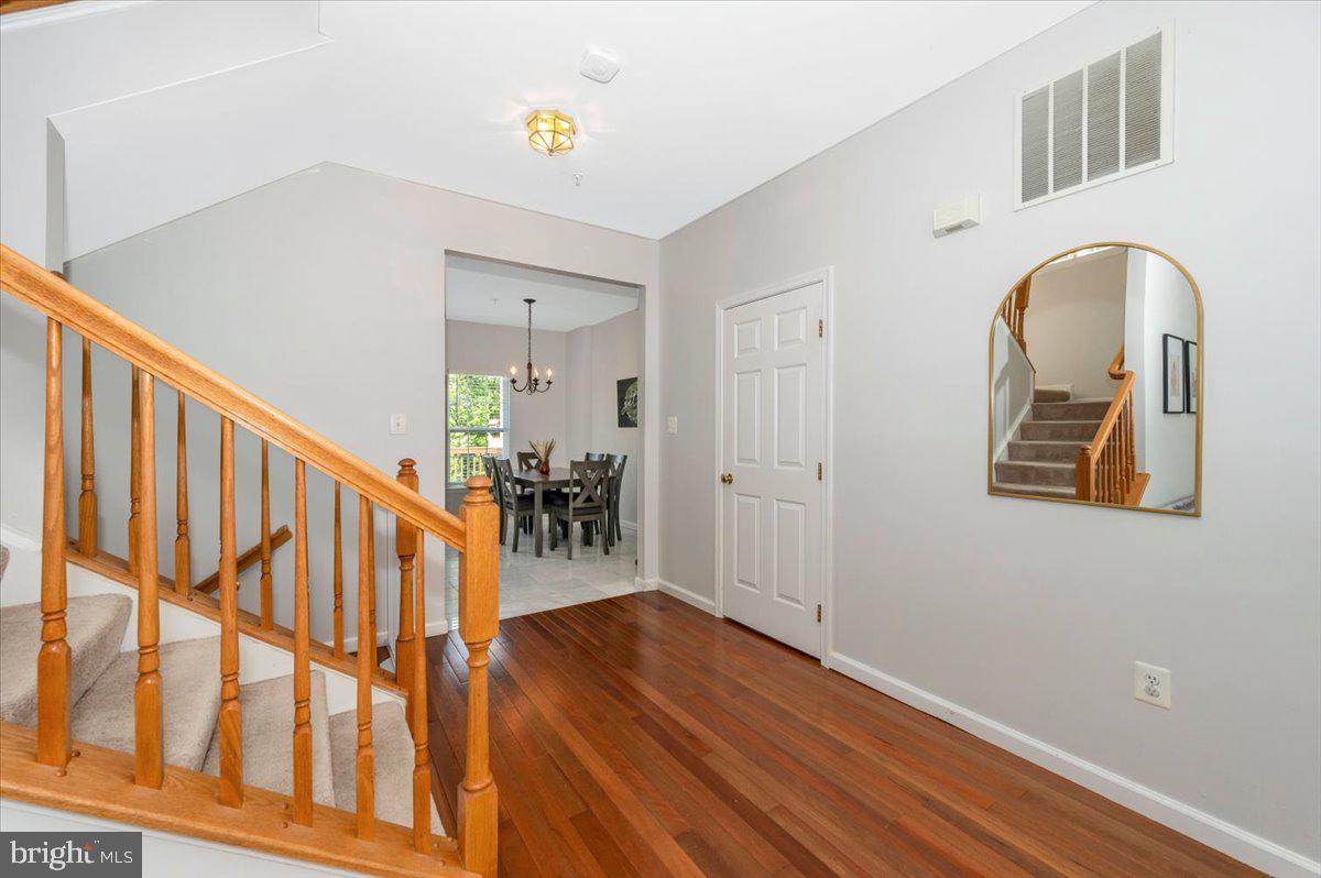 SPRING RIDGE - Residential