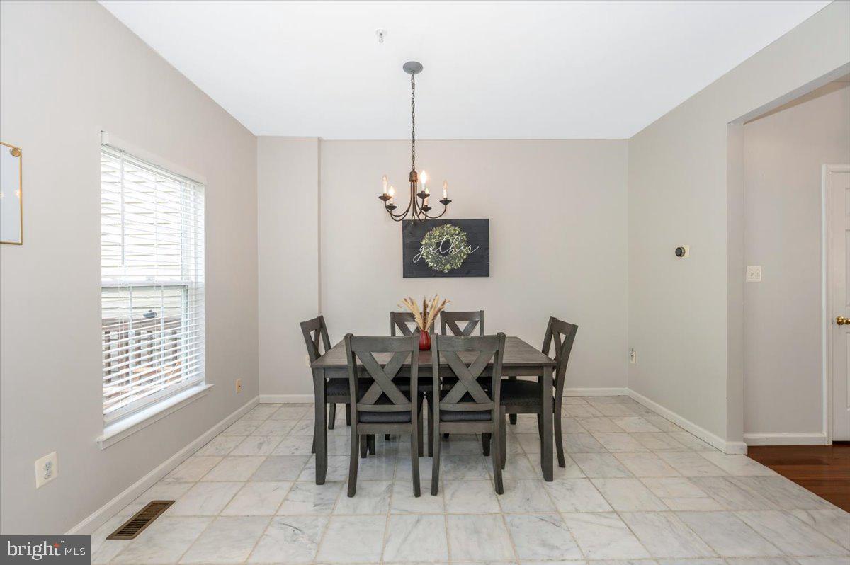 SPRING RIDGE - Residential