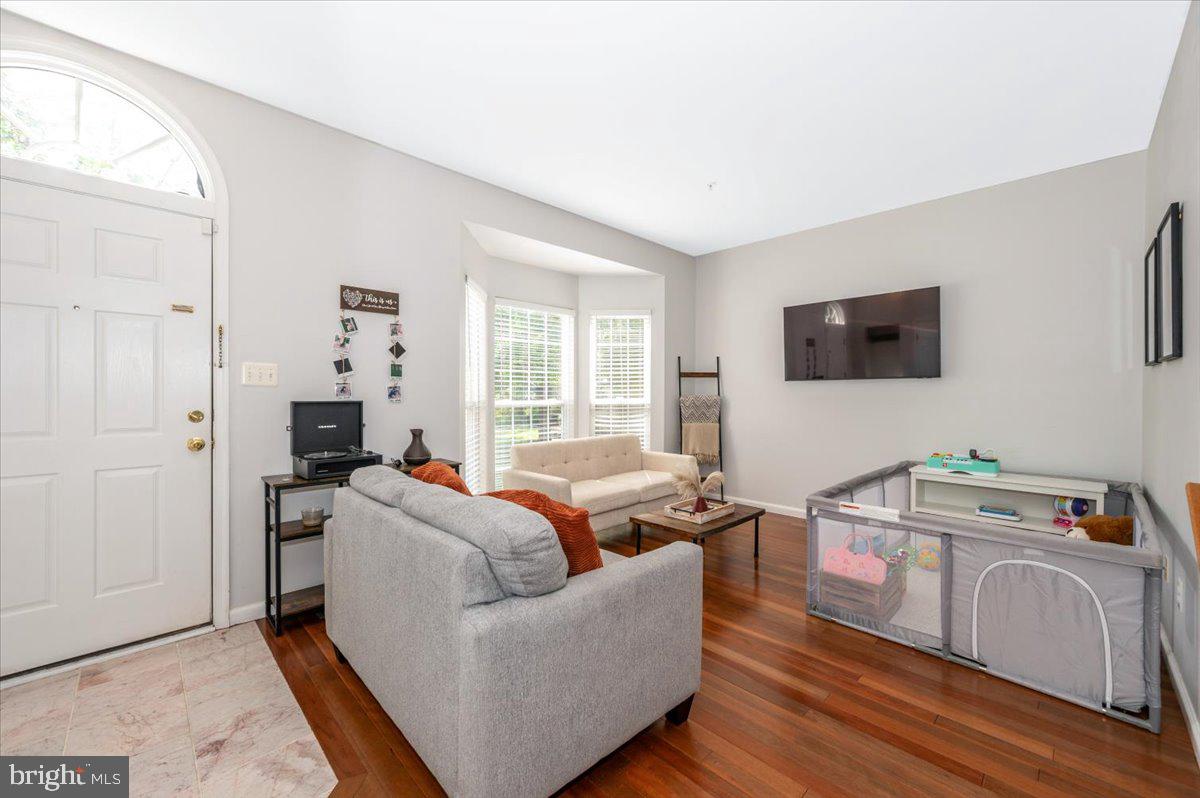 SPRING RIDGE - Residential