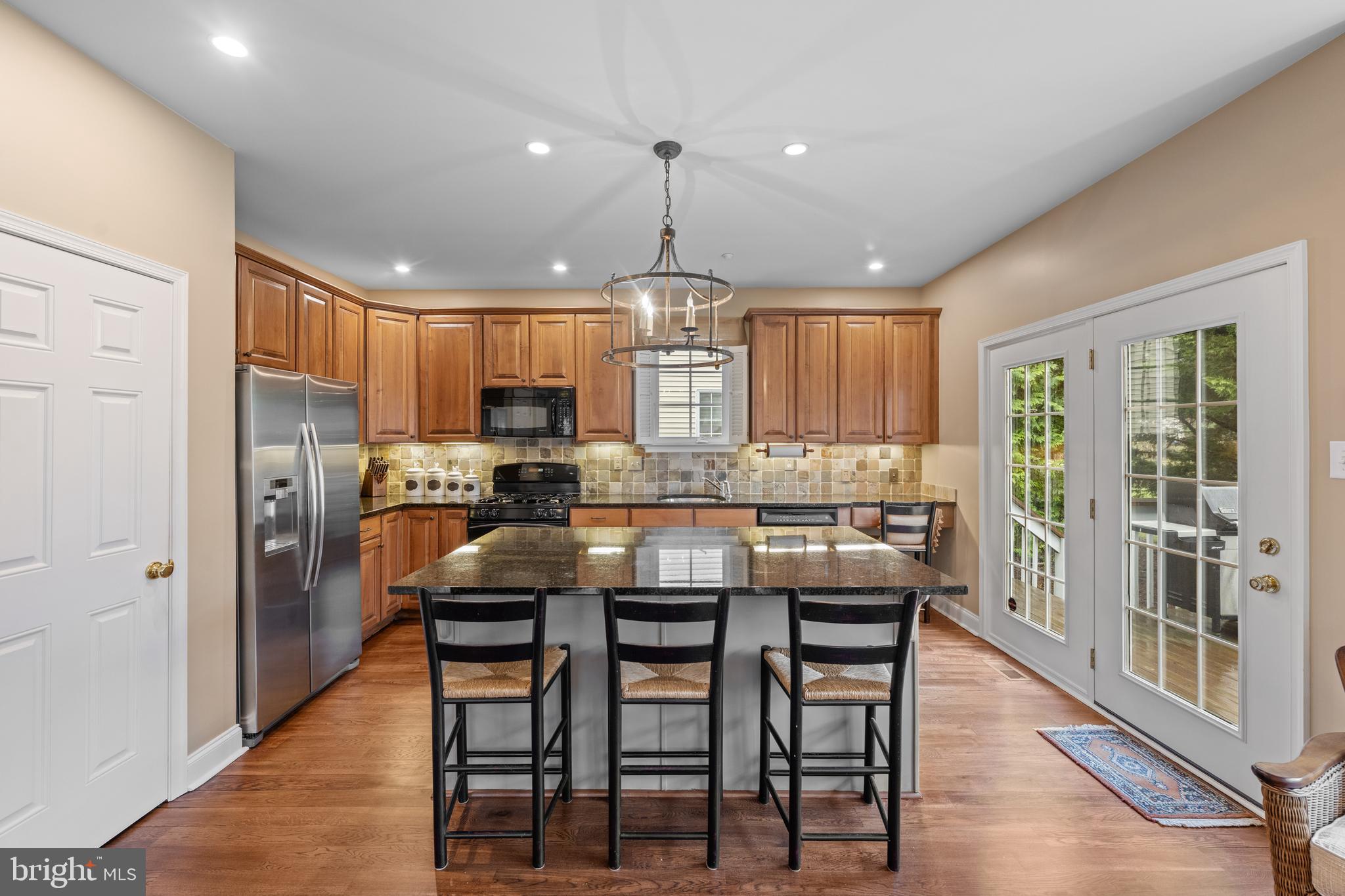 POTTERS POND - Residential