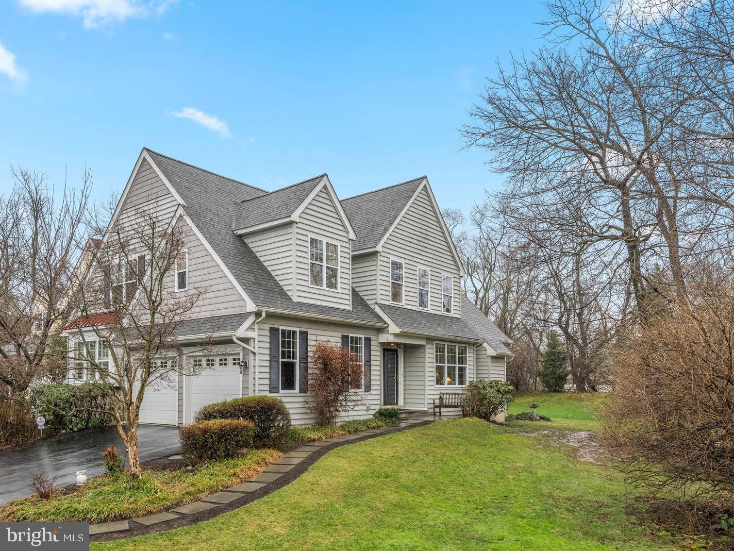 POTTERS POND - Residential