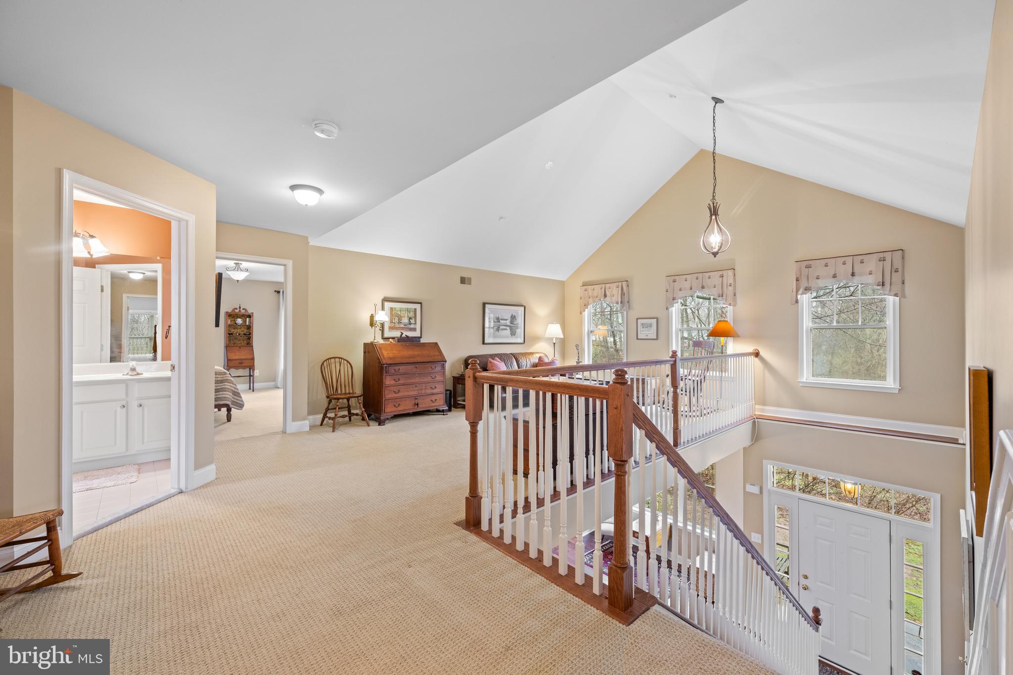 POTTERS POND - Residential