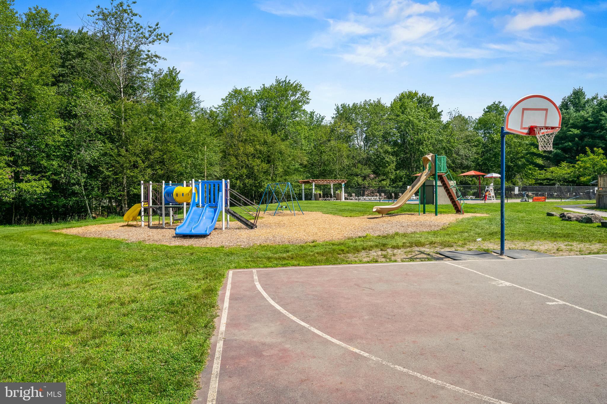 POCONO COUNTRY PLACE - Residential