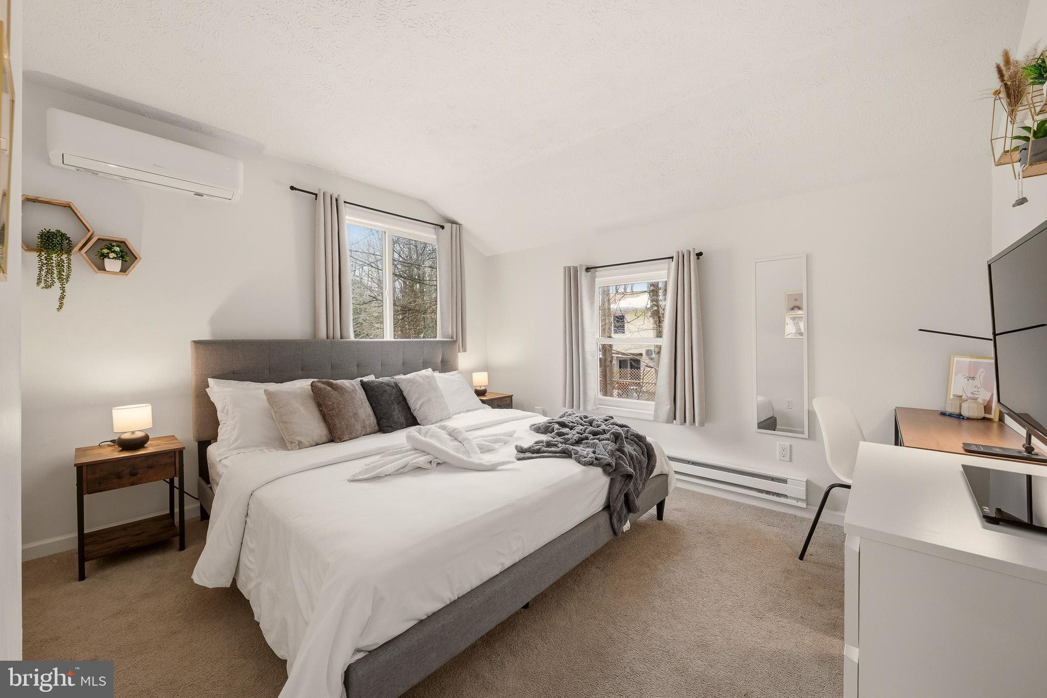 POCONO COUNTRY PLACE - Residential