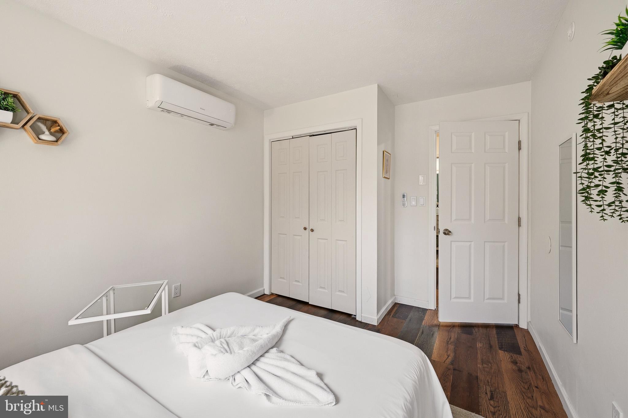 POCONO COUNTRY PLACE - Residential