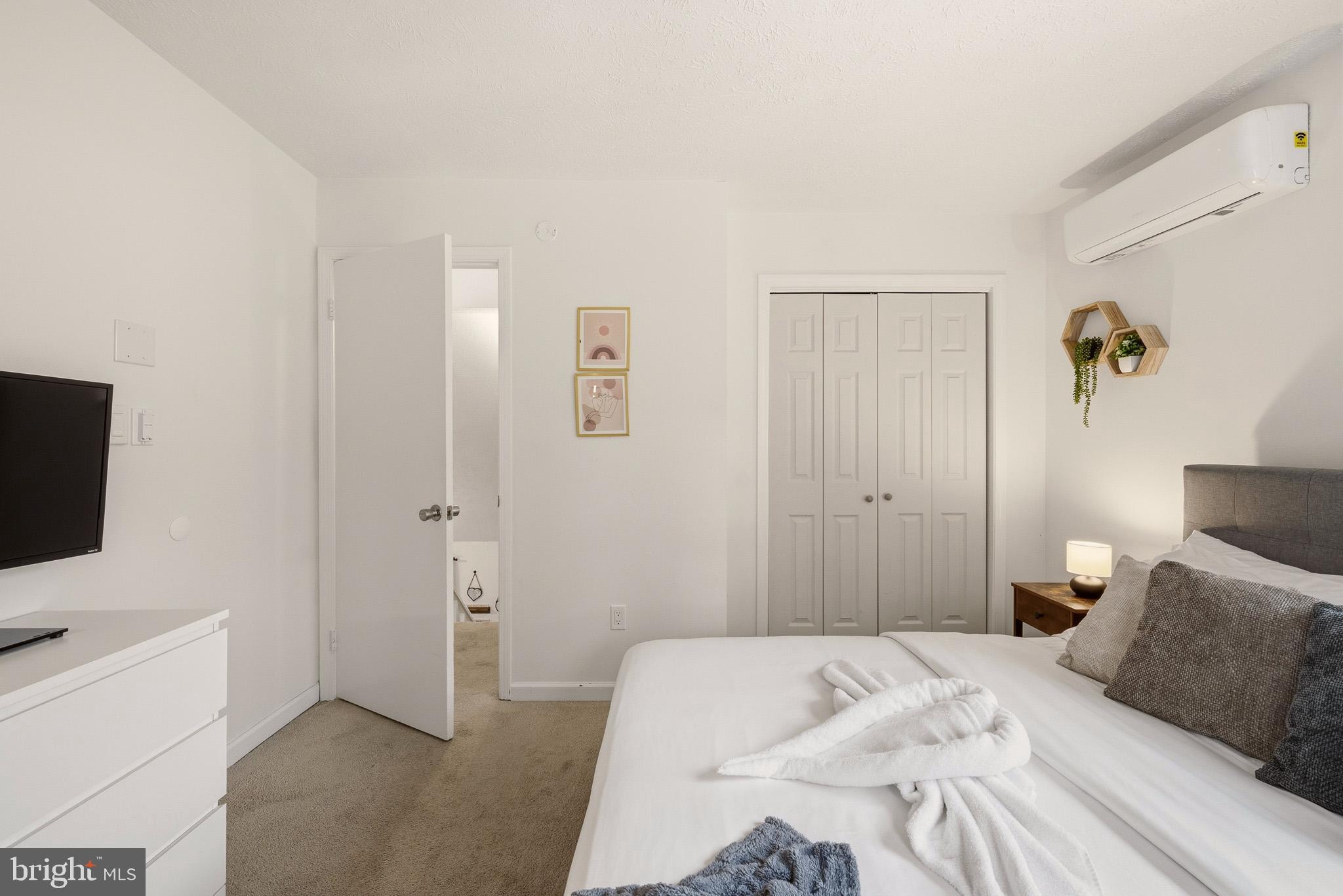 POCONO COUNTRY PLACE - Residential