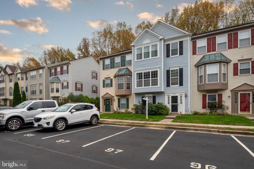 Photo of 1523 Ashburnham Drive, CROFTON, MD 21114 (MLS # MDAA2127772)