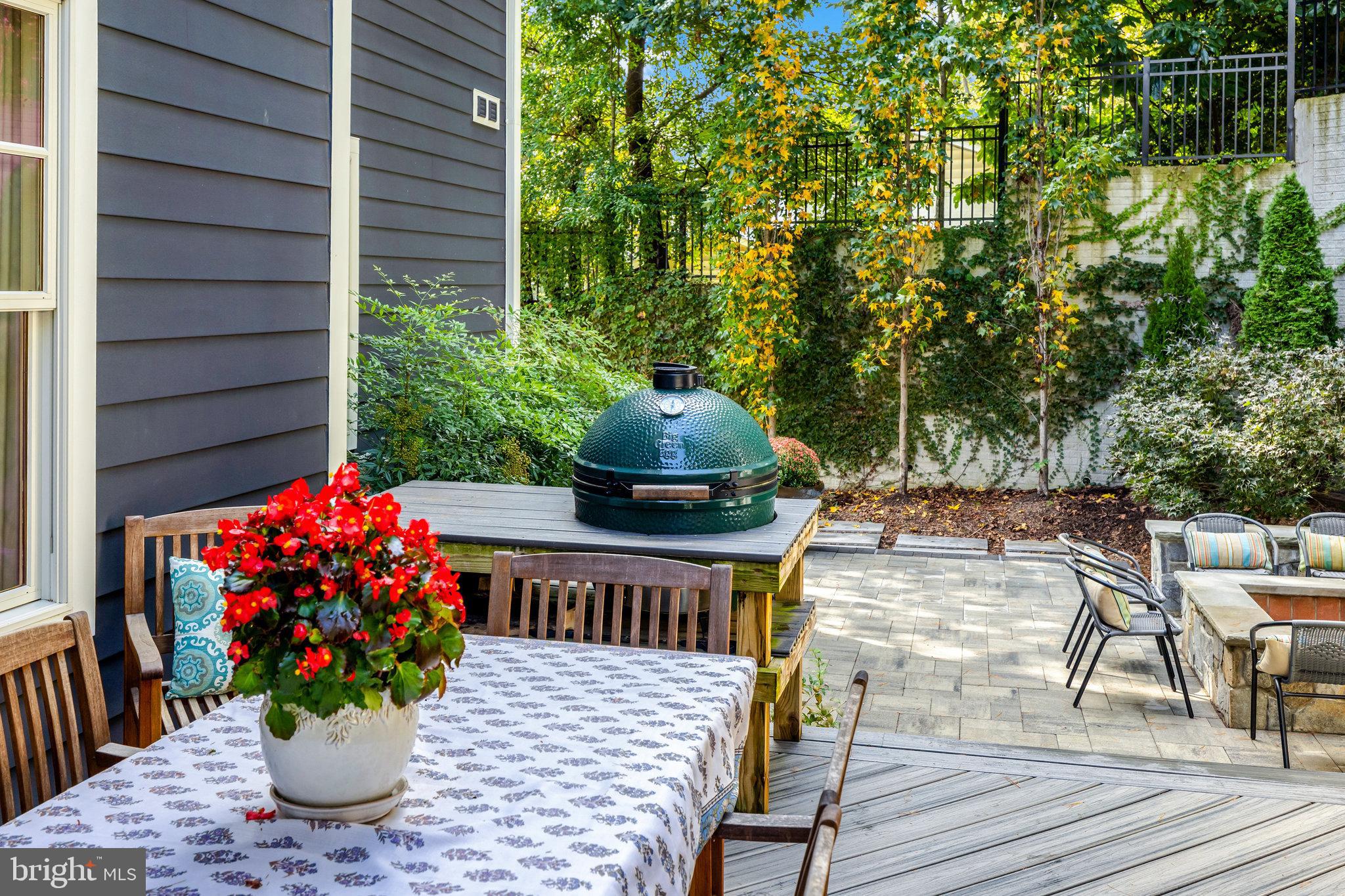 CHESTERBROOK ESTATES - Residential