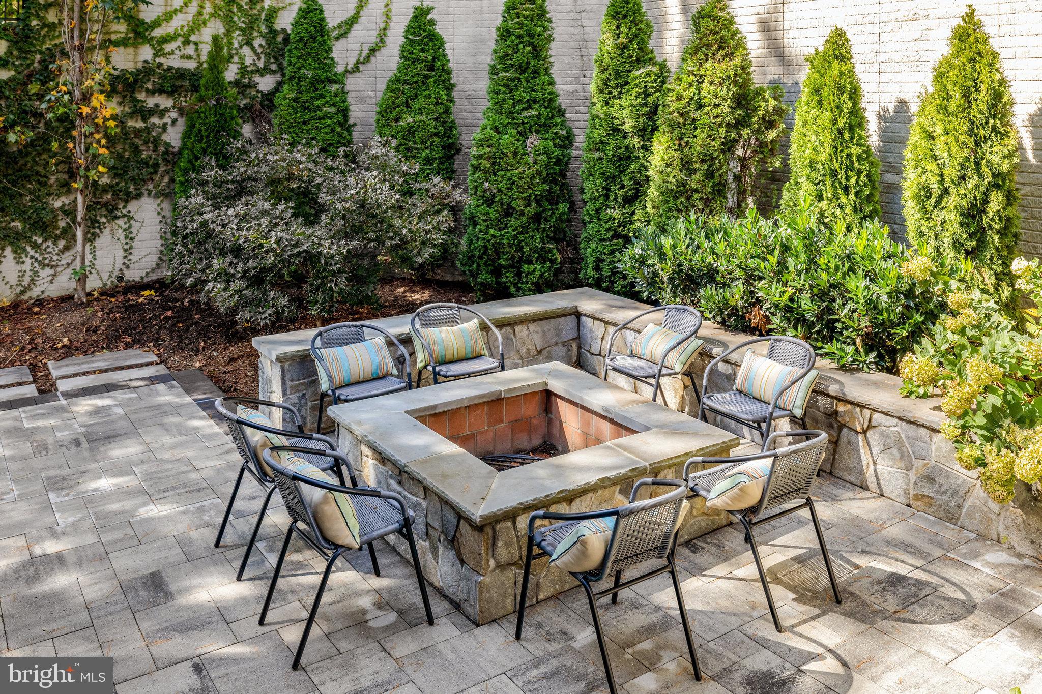 CHESTERBROOK ESTATES - Residential