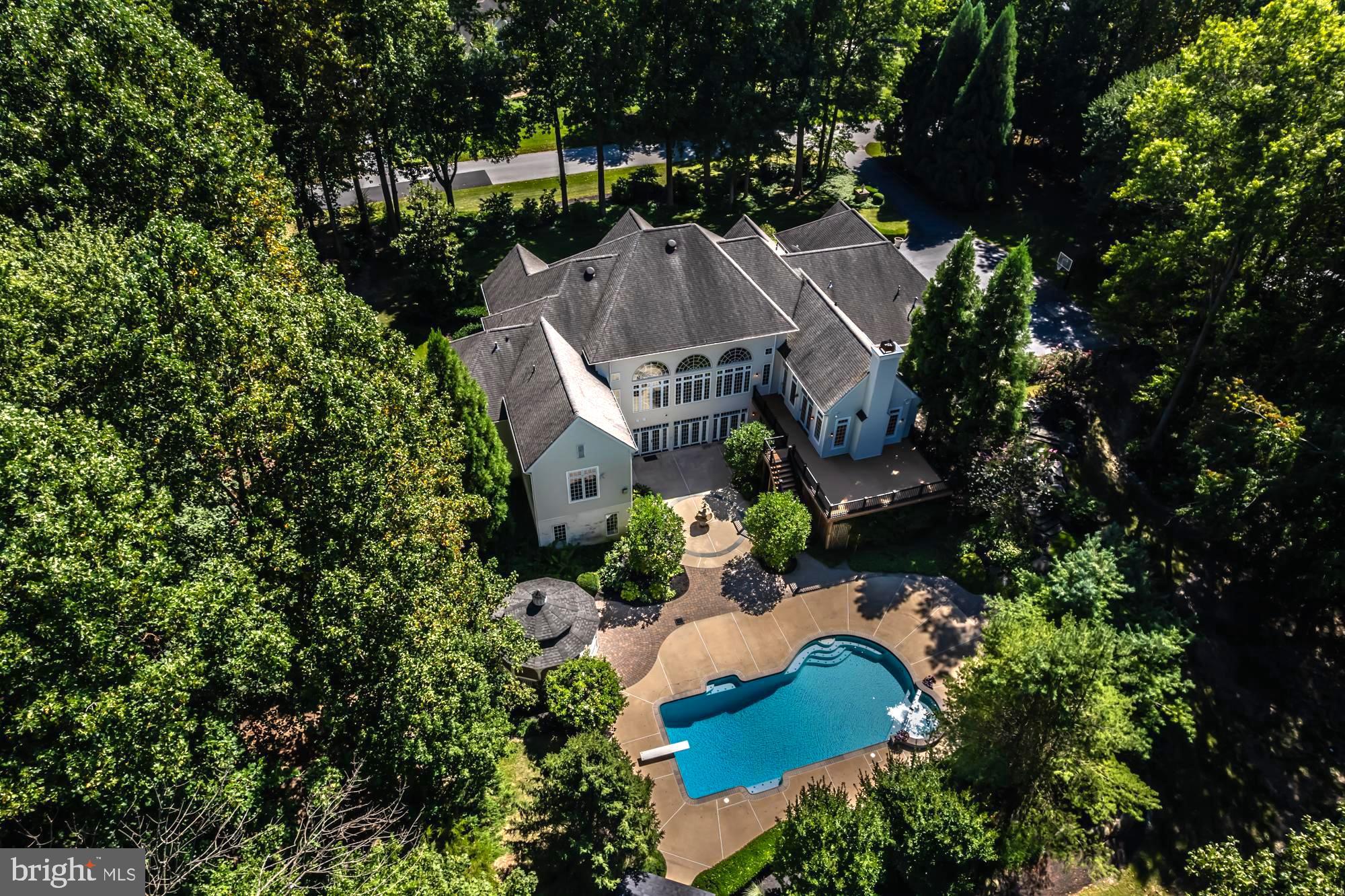 WINCHESTER - Residential