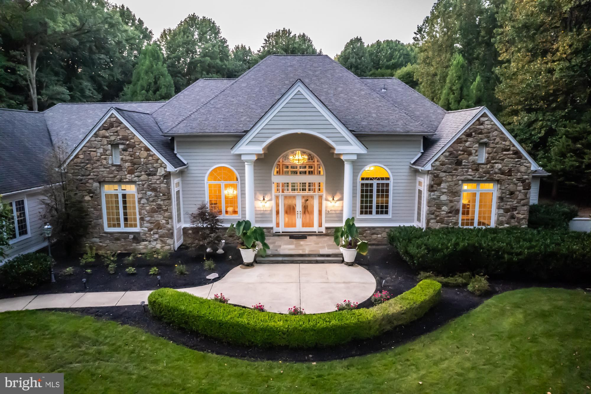 WINCHESTER - Residential