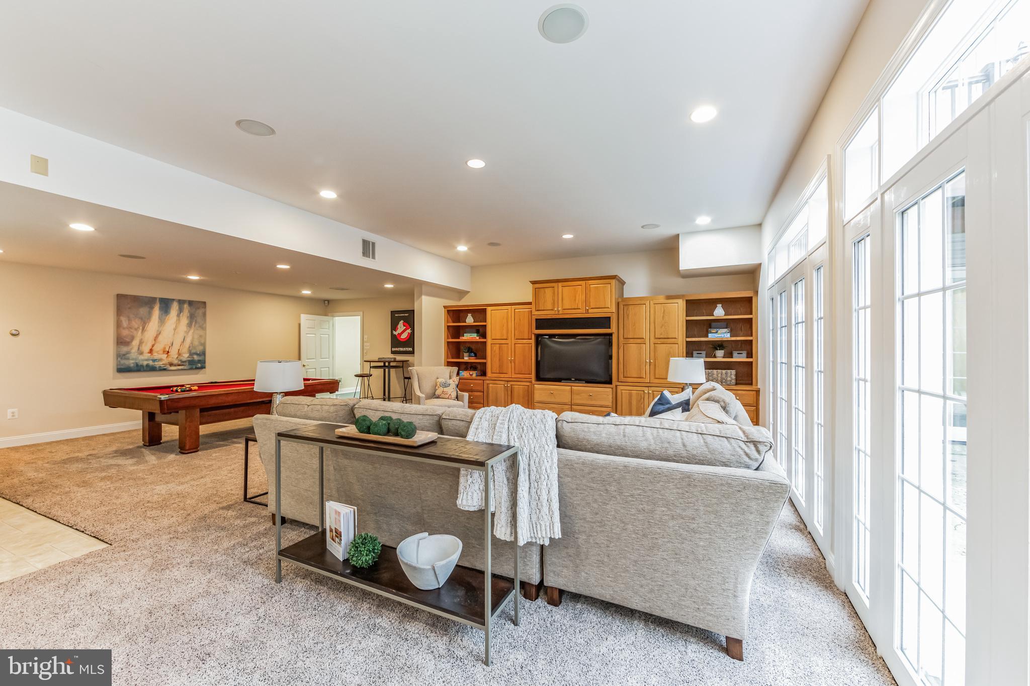 WINCHESTER - Residential