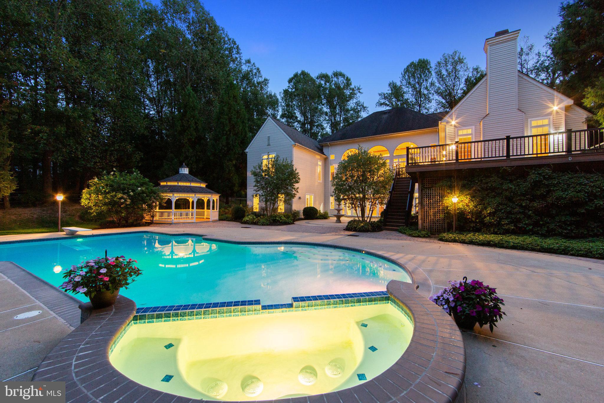 WINCHESTER - Residential