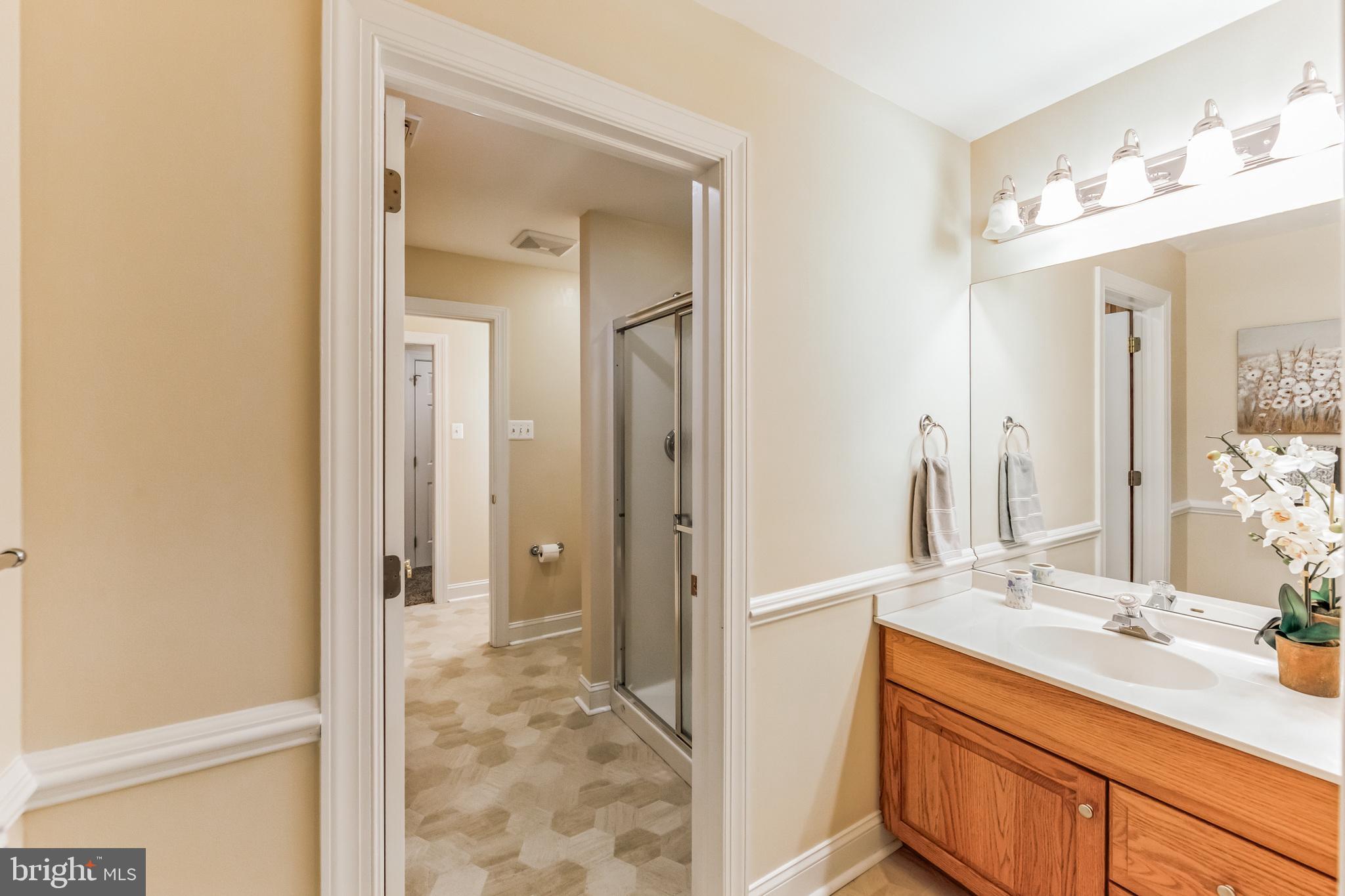 WINCHESTER - Residential