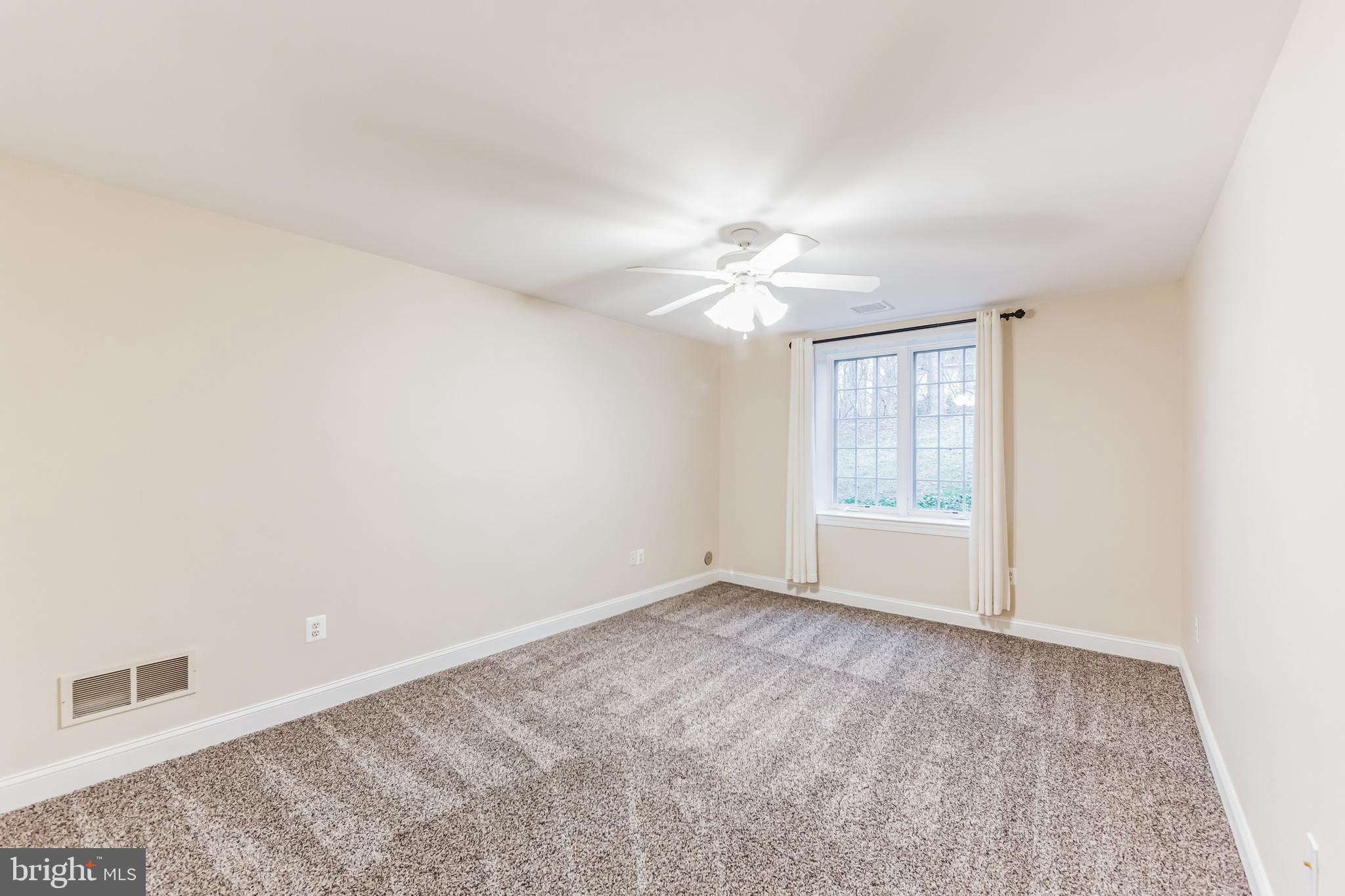 WINCHESTER - Residential