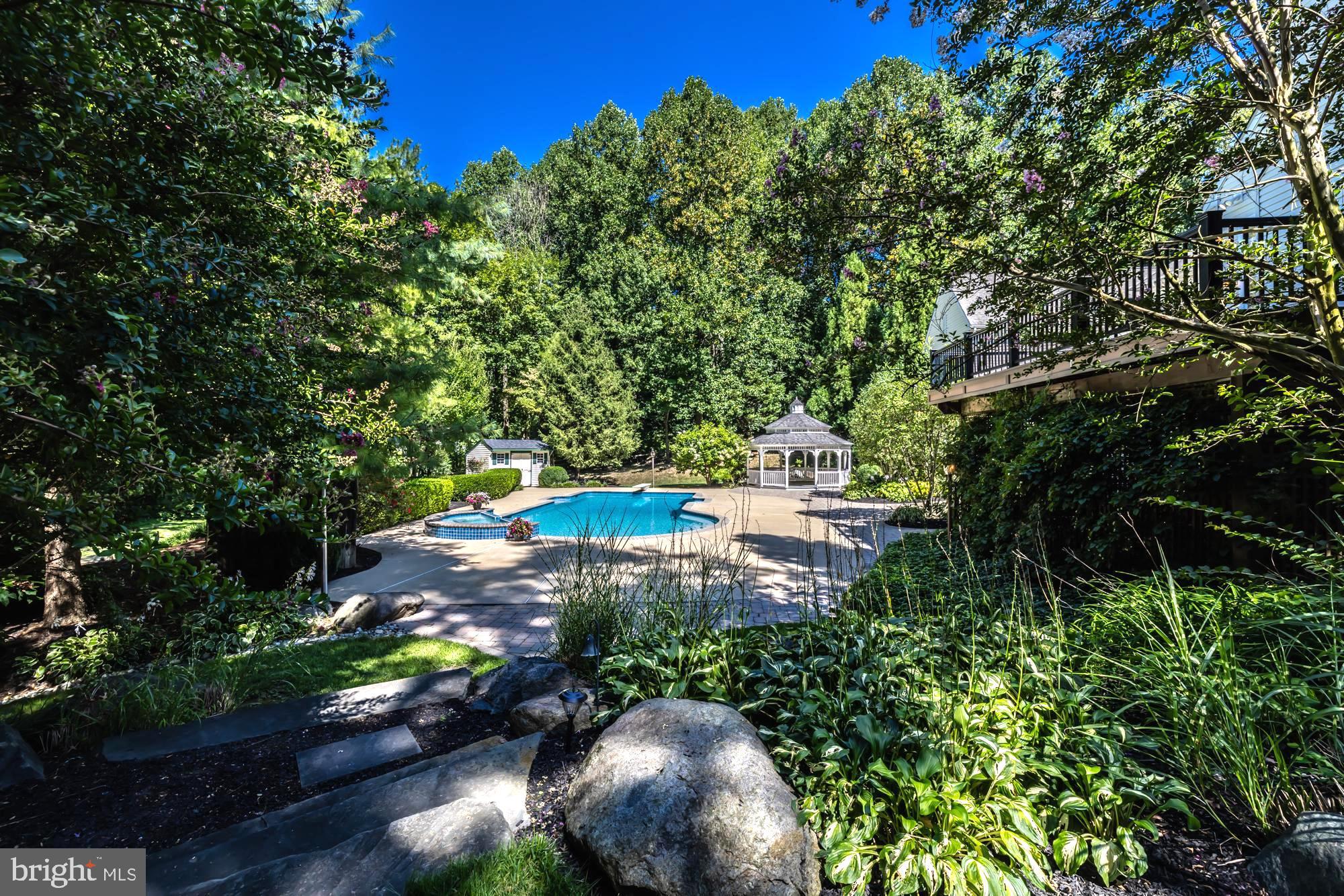 WINCHESTER - Residential