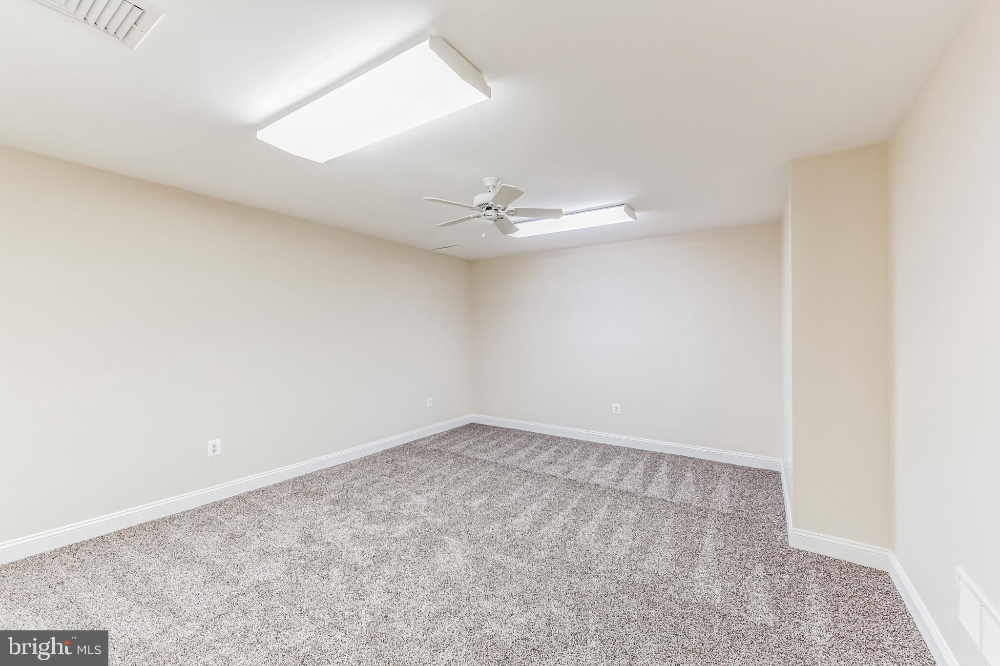 WINCHESTER - Residential