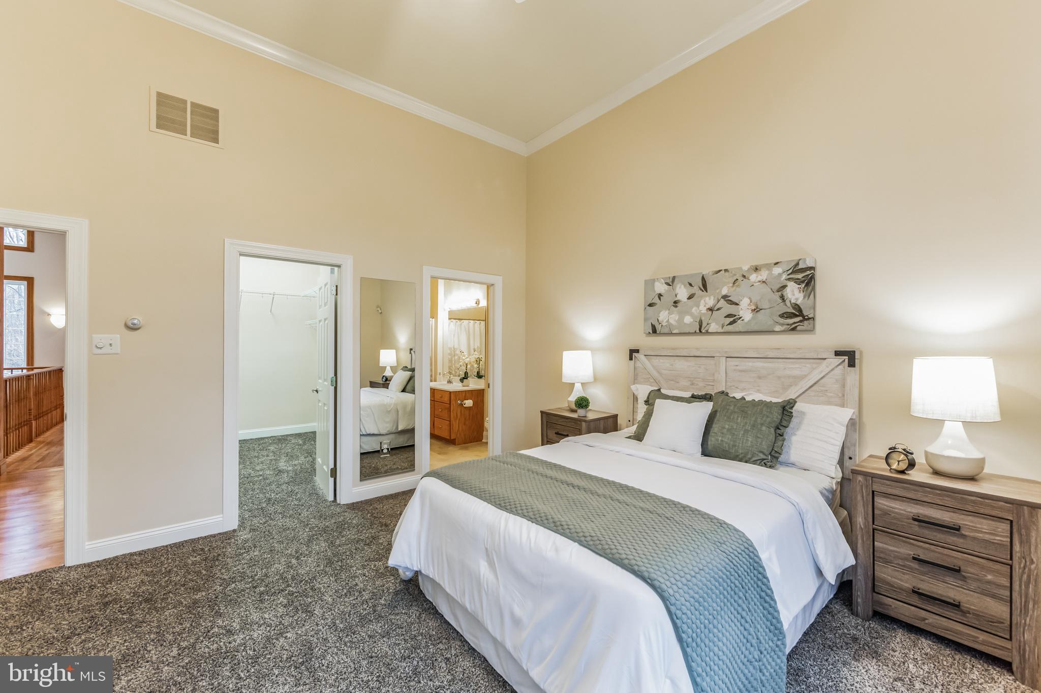 WINCHESTER - Residential