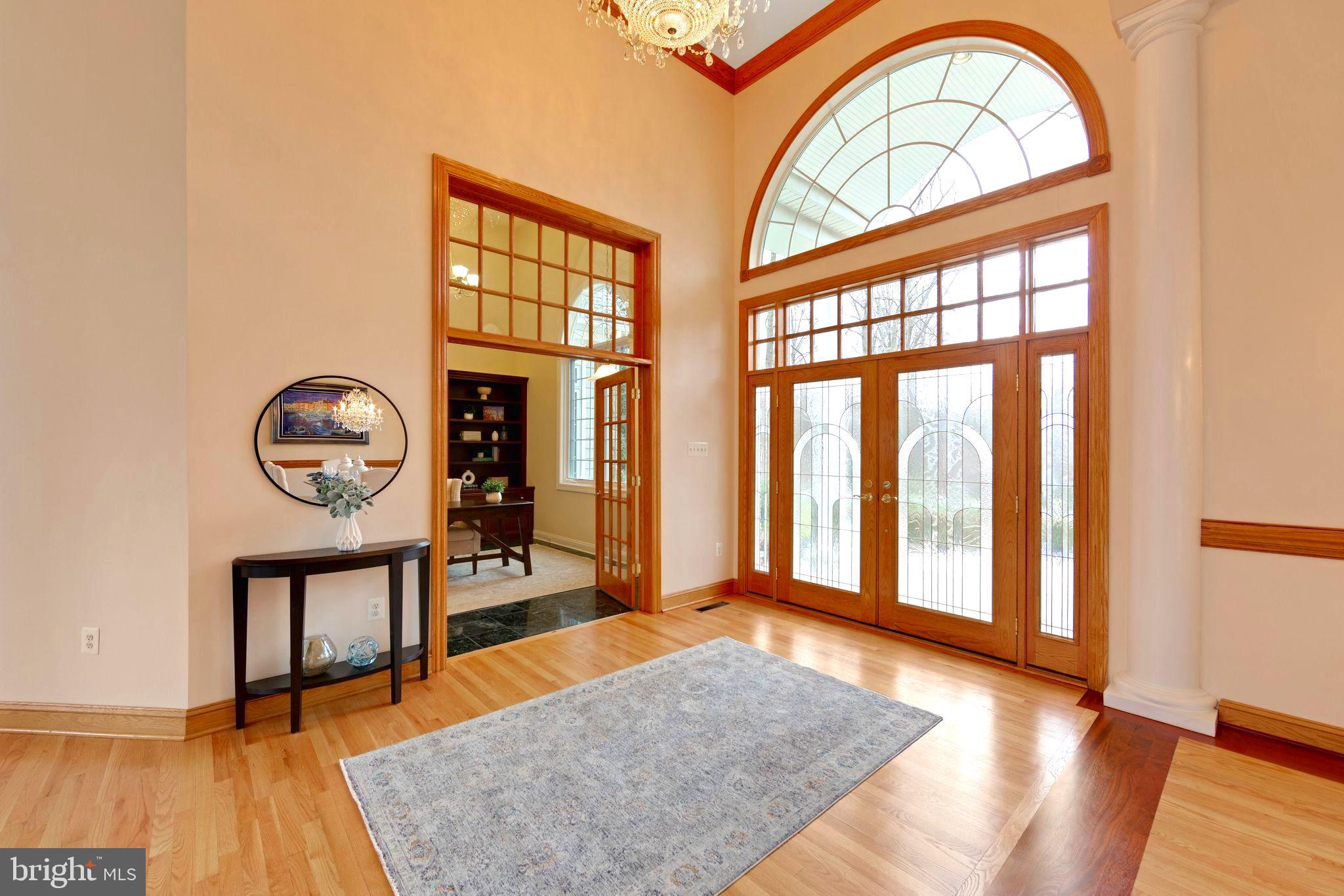 WINCHESTER - Residential