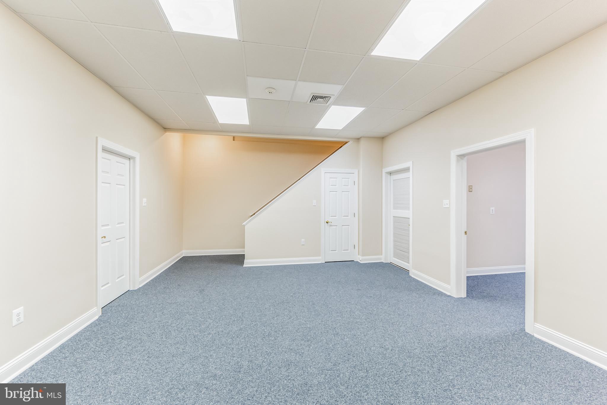 WINCHESTER - Residential