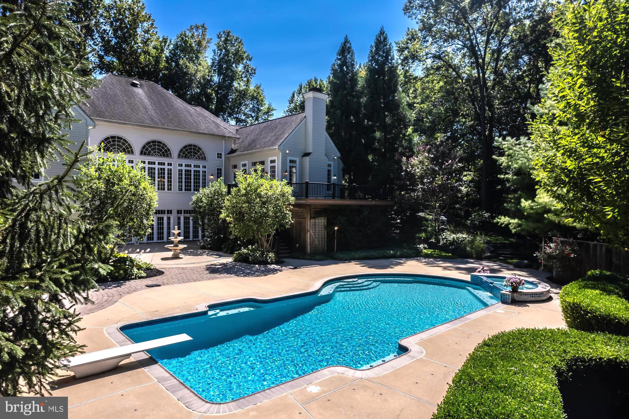 WINCHESTER - Residential