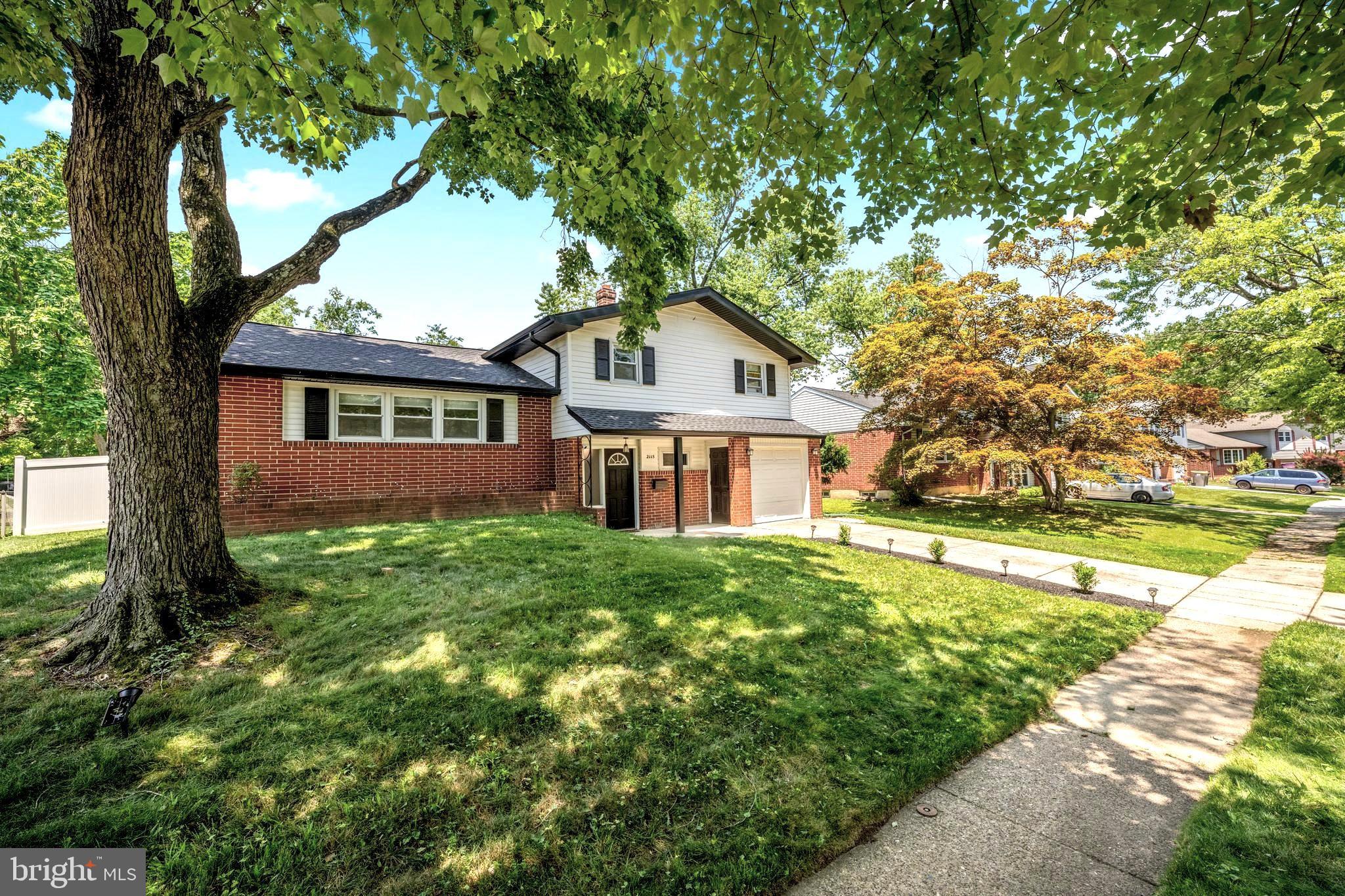 2115 WESTMINSTER DRIVE