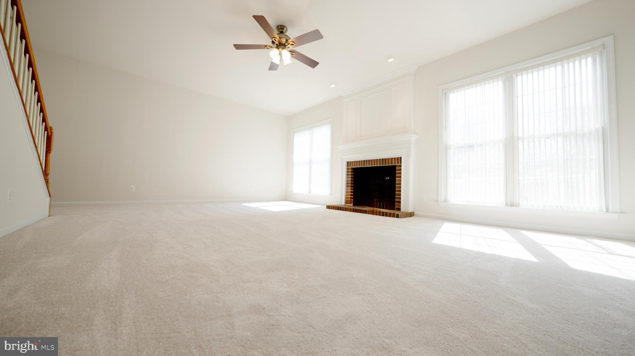 LAUREL HILL LANDBAY - Residential