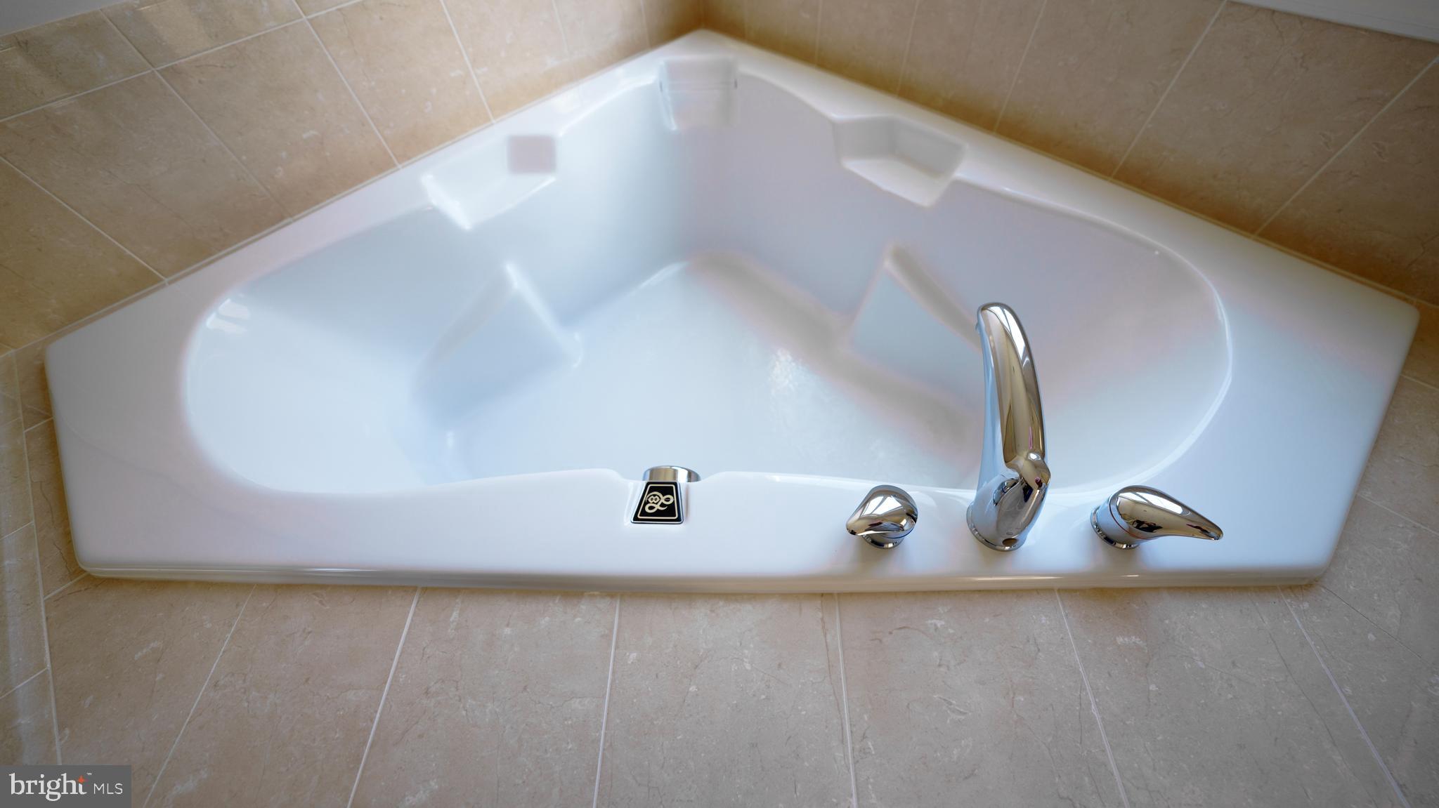 LAUREL HILL LANDBAY - Residential