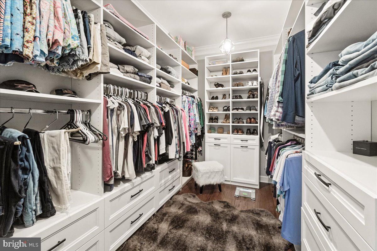 LANDSDALE - Residential