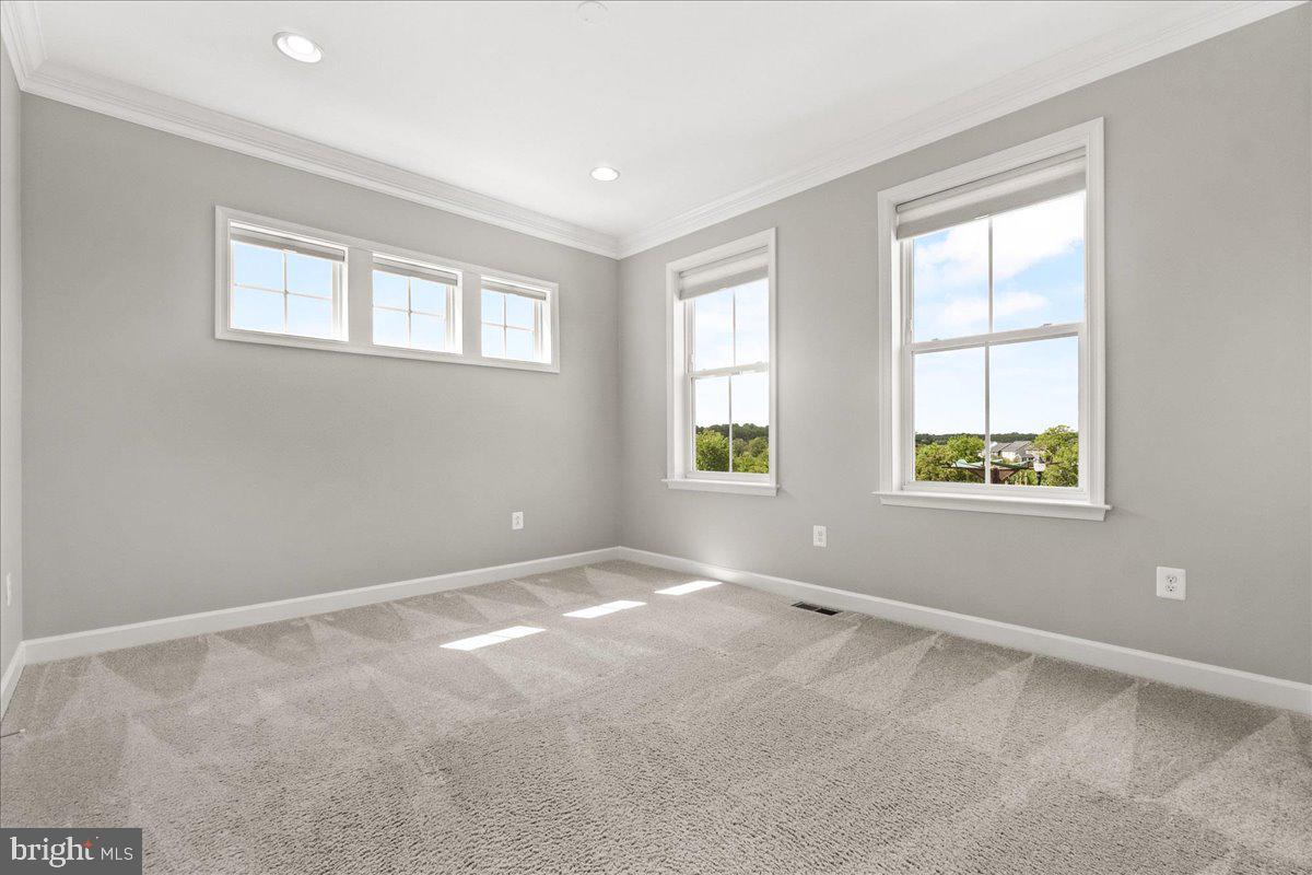 LANDSDALE - Residential