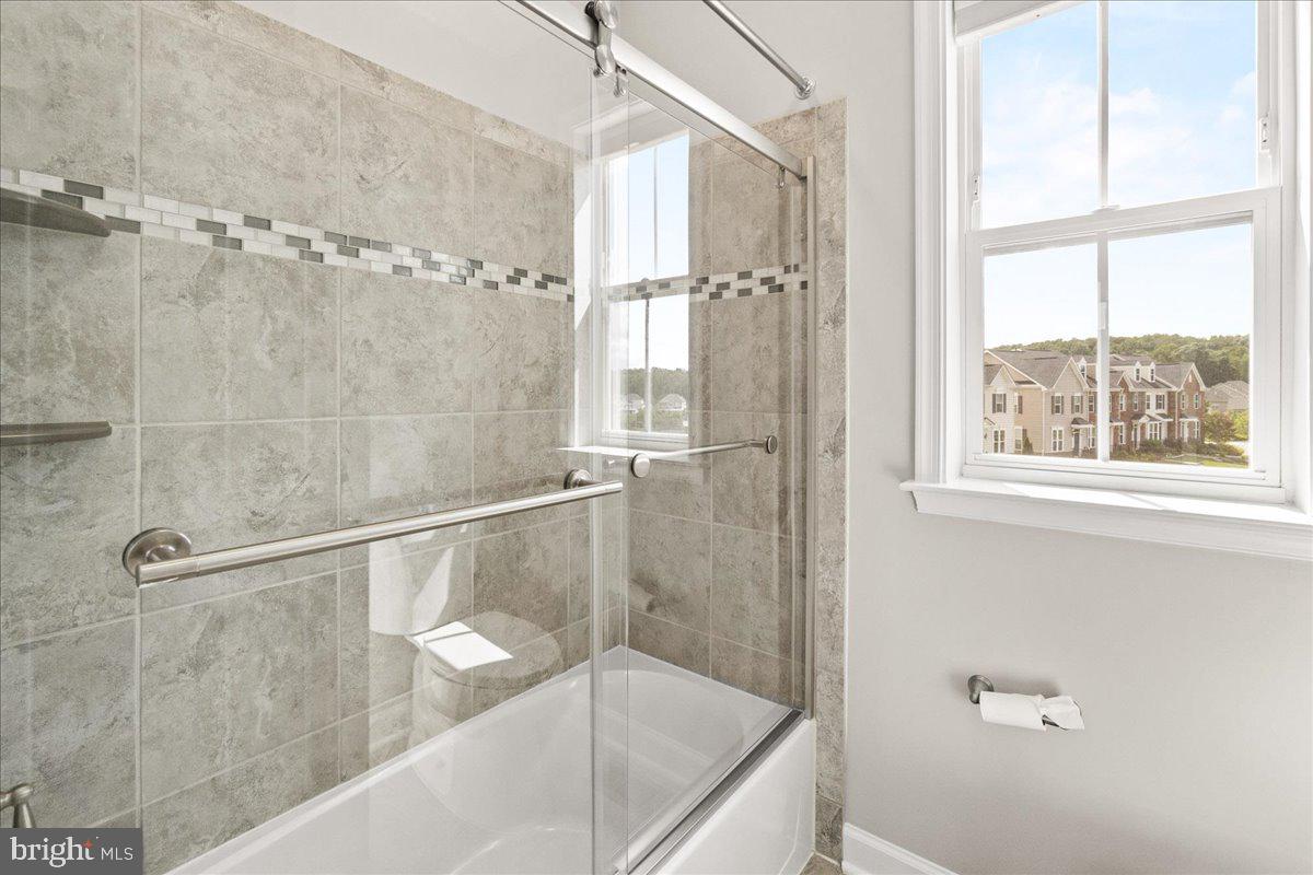 LANDSDALE - Residential