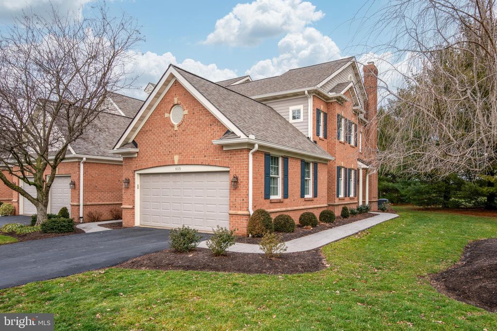 Photo of 605 Northfield Road, Lititz, PA 17543 (MLS # PALA2045860)