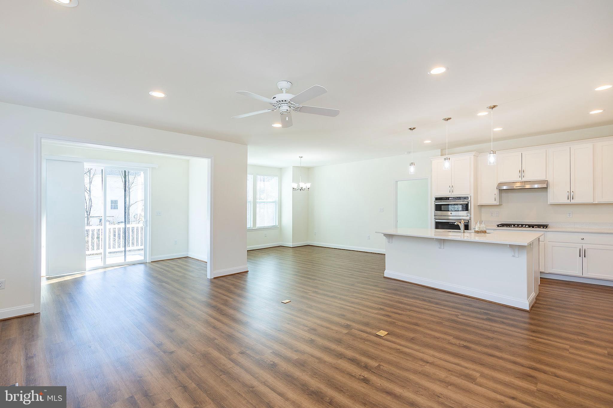 ABRAM'S CHASE - Residential