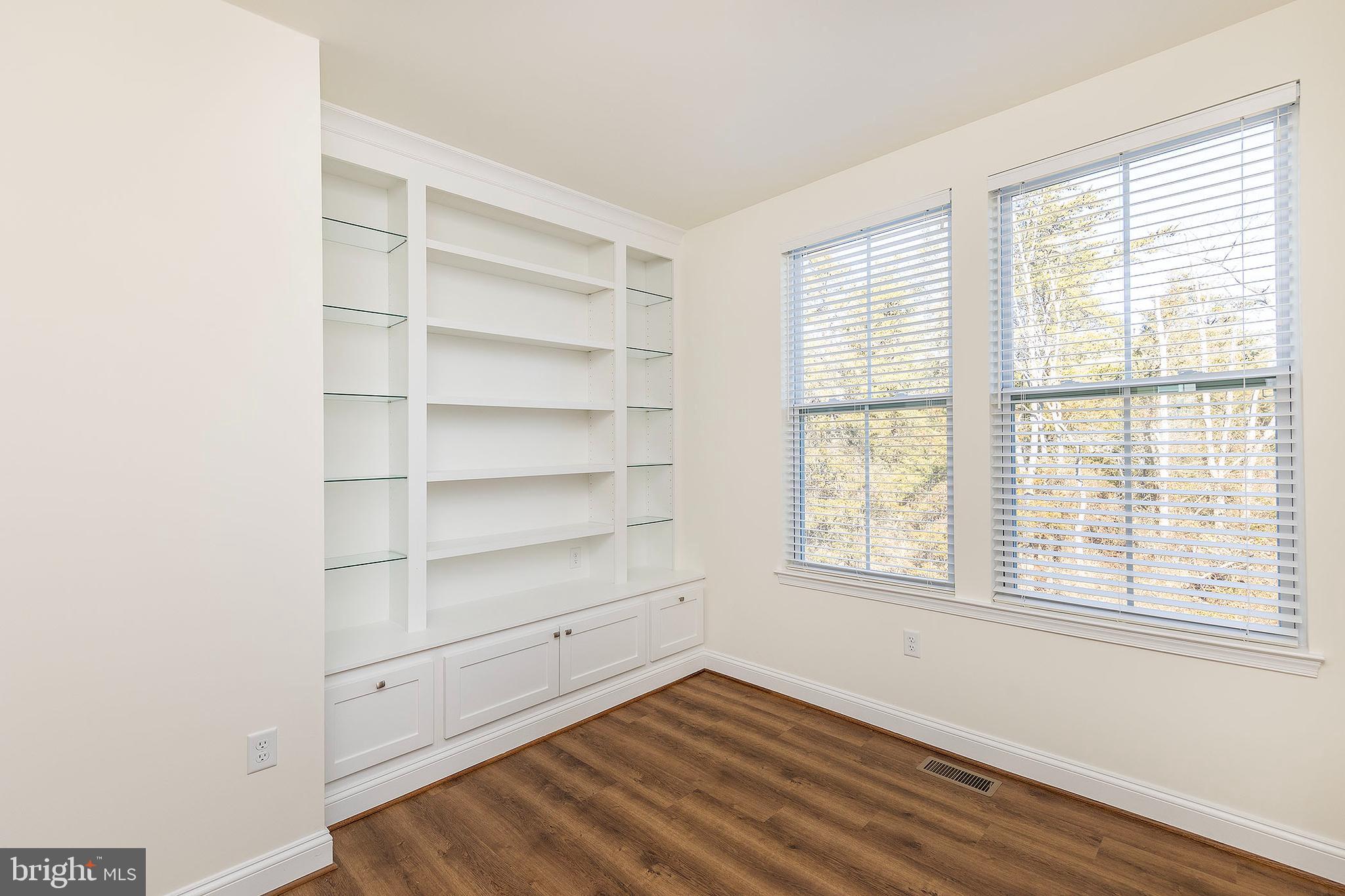 ABRAM'S CHASE - Residential